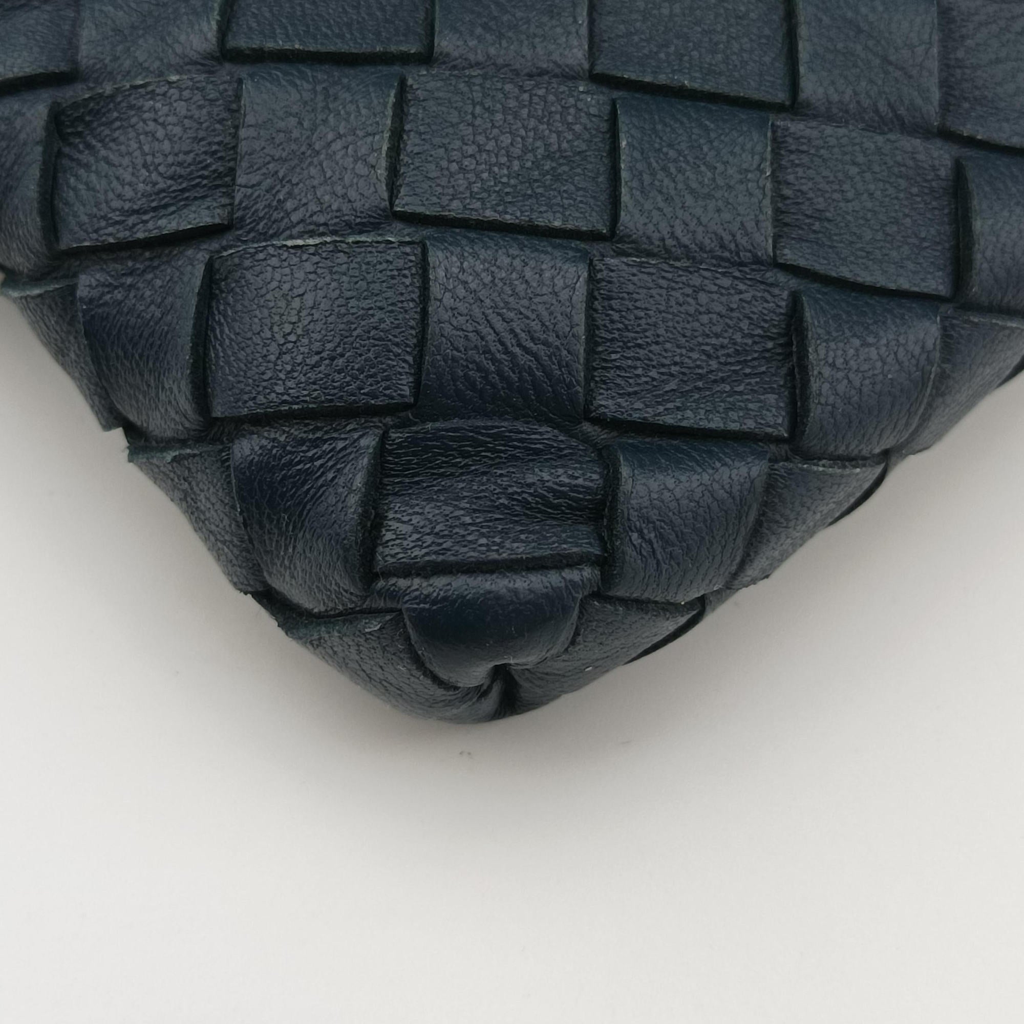 Pre-owned Bottega Veneta Intrecciato Navy lambskin  shoulderbag | stylenewstar