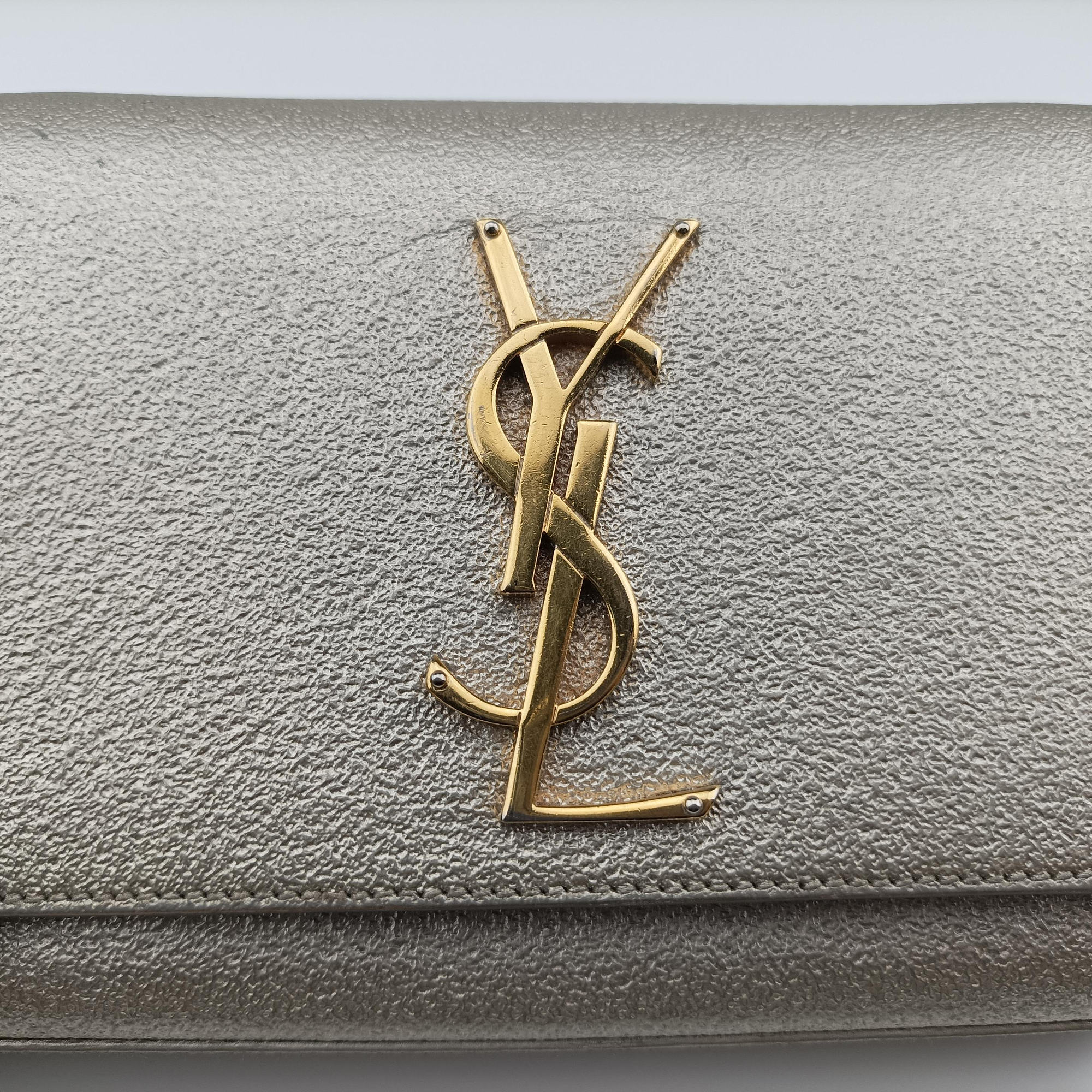 Pre-owned Yves Saint Laurent KATE Golden Leather 354121 shoulderbag | stylenewstar