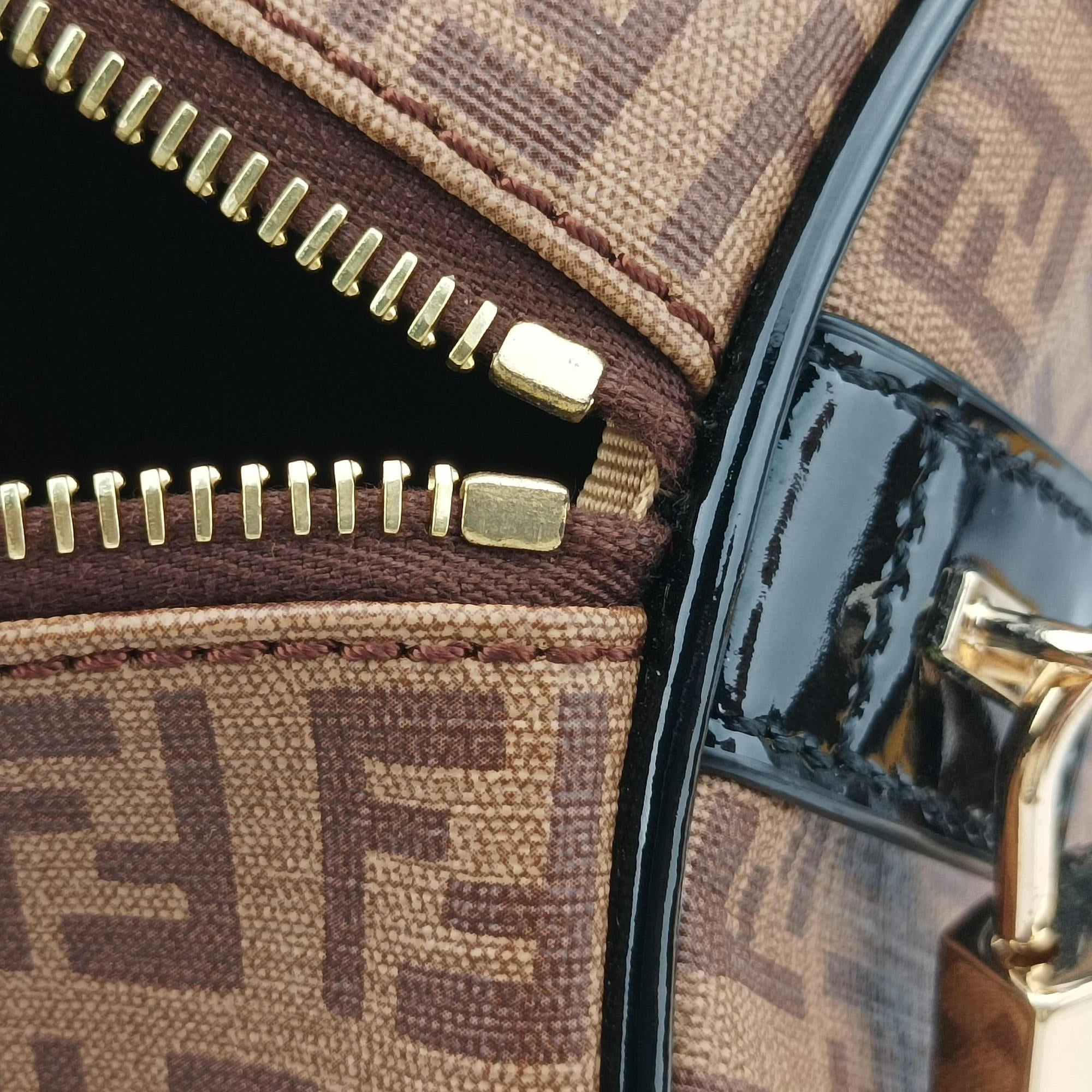Pre-owned Fendi Zucchino Boston Brown×Black PVC Coated Canvas×Patent 8BL068 handbag | stylenewstar