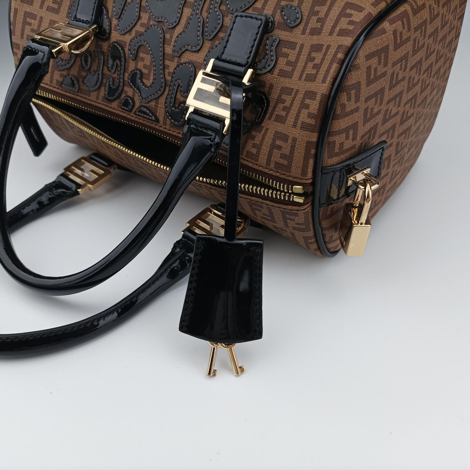 Pre-owned Fendi Zucchino Boston Brown×Black PVC Coated Canvas×Patent 8BL068 handbag | stylenewstar