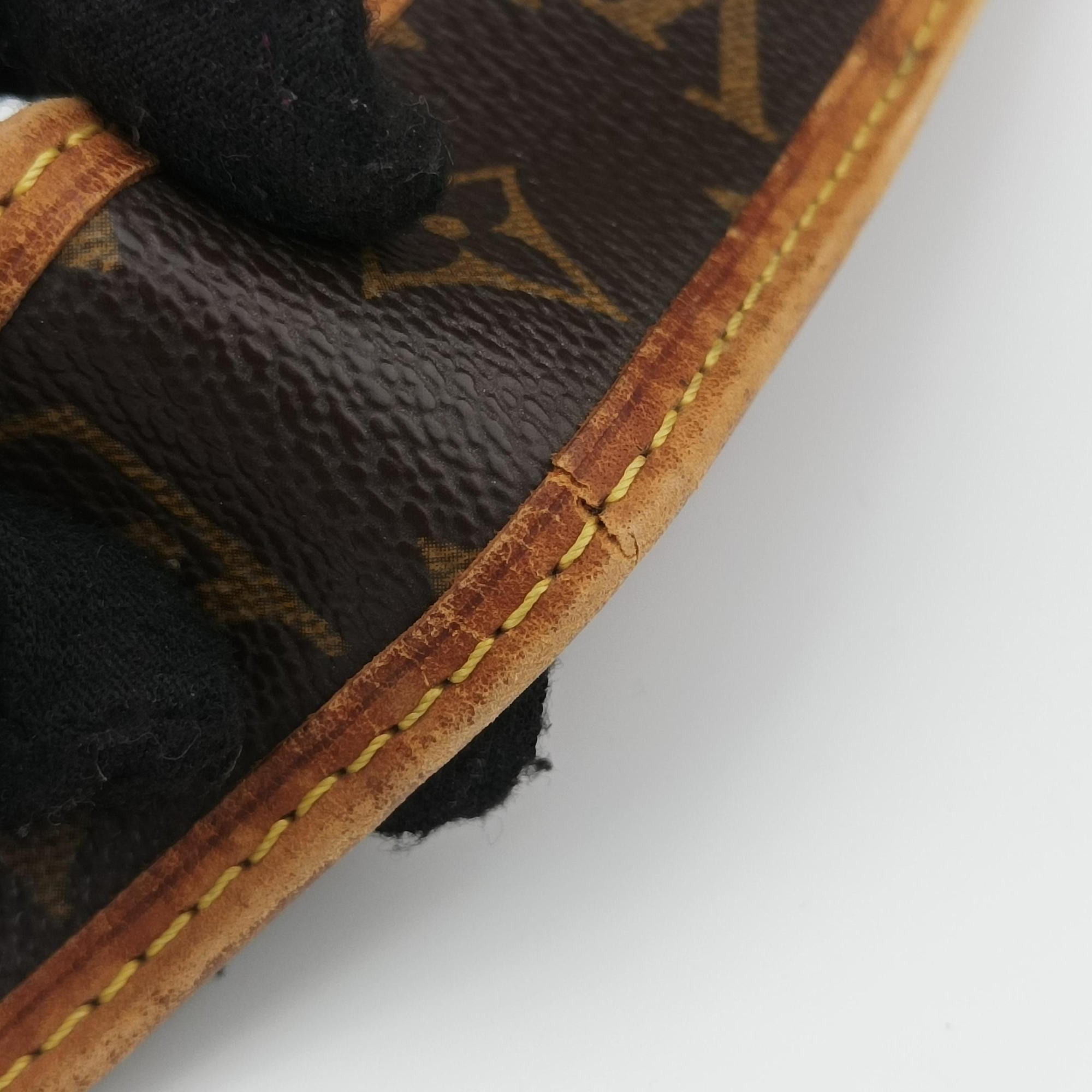 Pre-owned Louis Vuitton Musette brown×FUCHSIA Monogram Perforated M95172 shoulderbag | stylenewstar