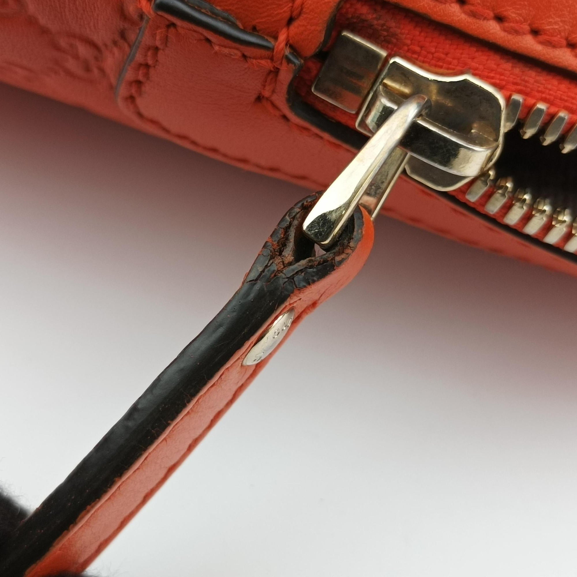 Pre-owned Gucci Microguccissima Orange Leather 449654 shoulderbag | stylenewstar