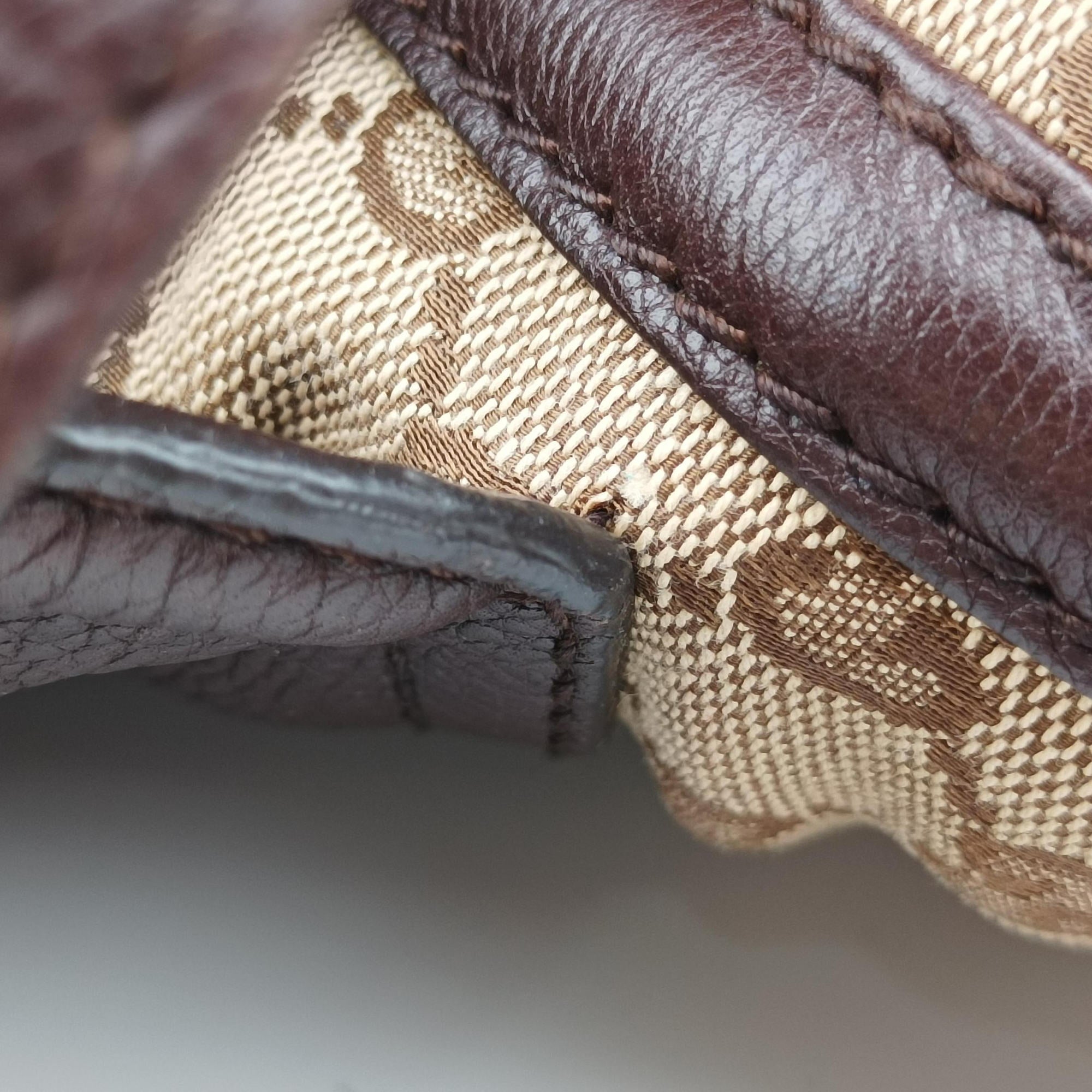 Vintage Gucci Guccissima Techno Horsebit Brown x Burgundy canvas×leather 240236 shoulderbag | stylenewstar