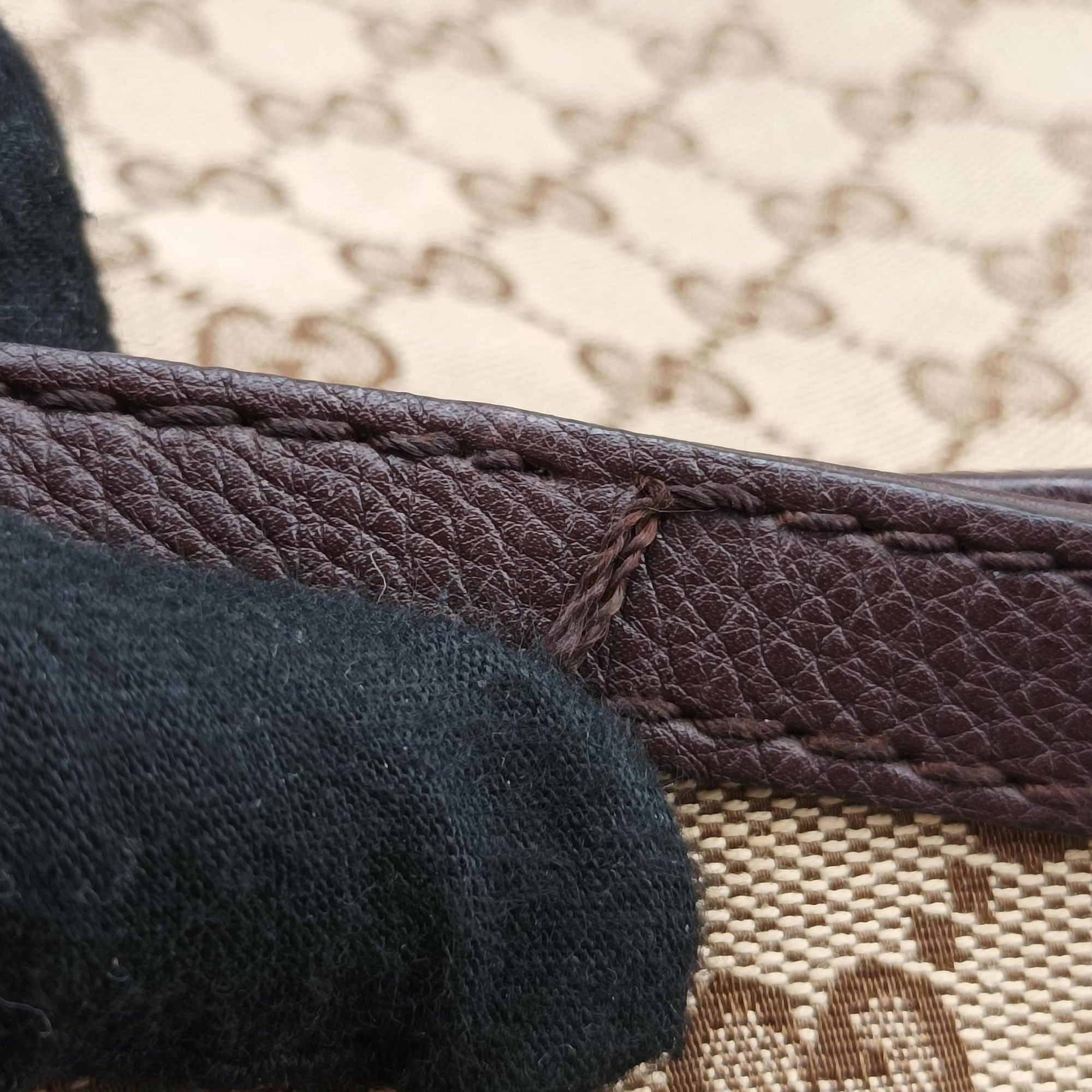 Vintage Gucci Guccissima Techno Horsebit Brown x Burgundy canvas×leather 240236 shoulderbag | stylenewstar