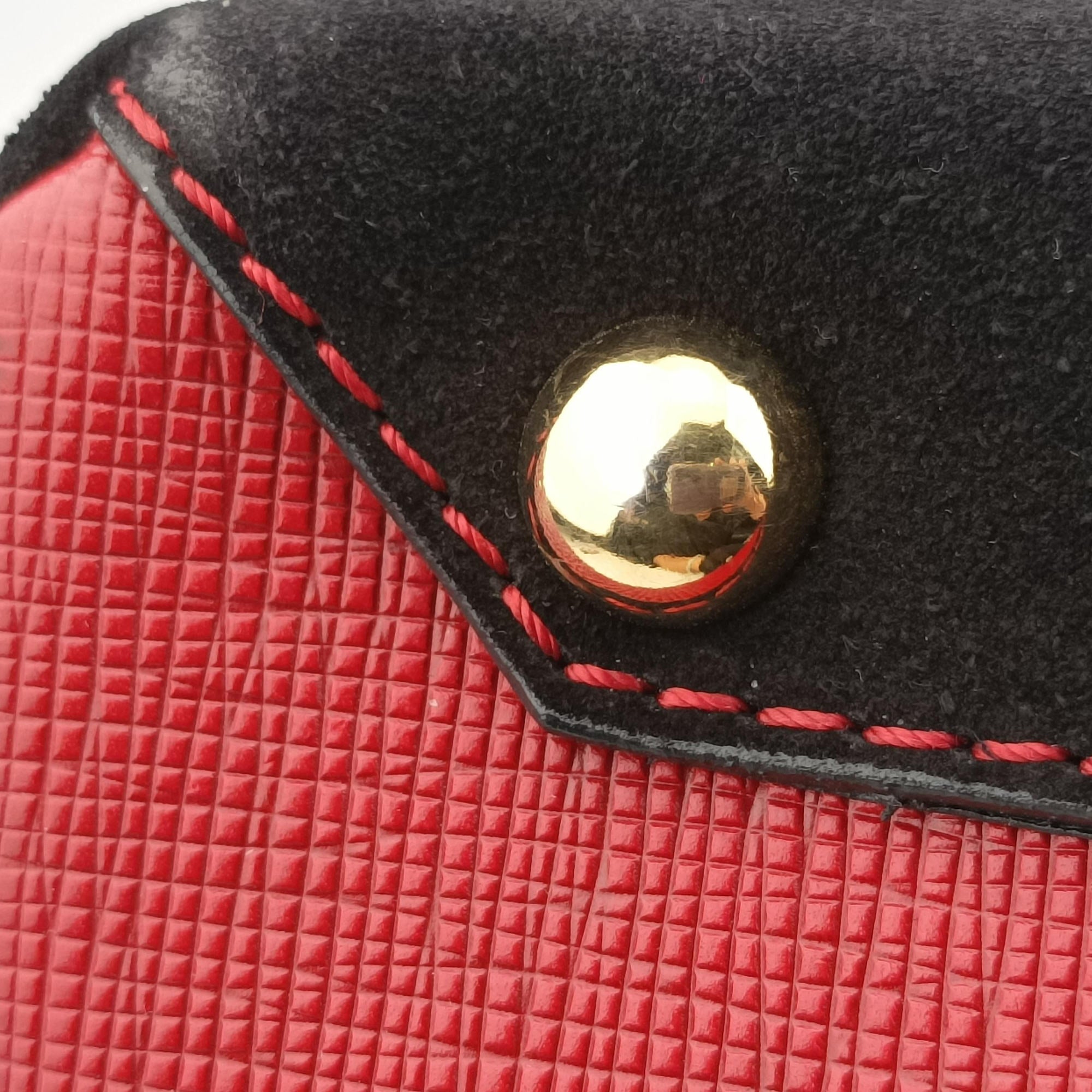 Secondhand Burberry Medium Banner Tote Beige x Red x Black Canvas x Leather x Suede  shoulderbag | stylenewstar