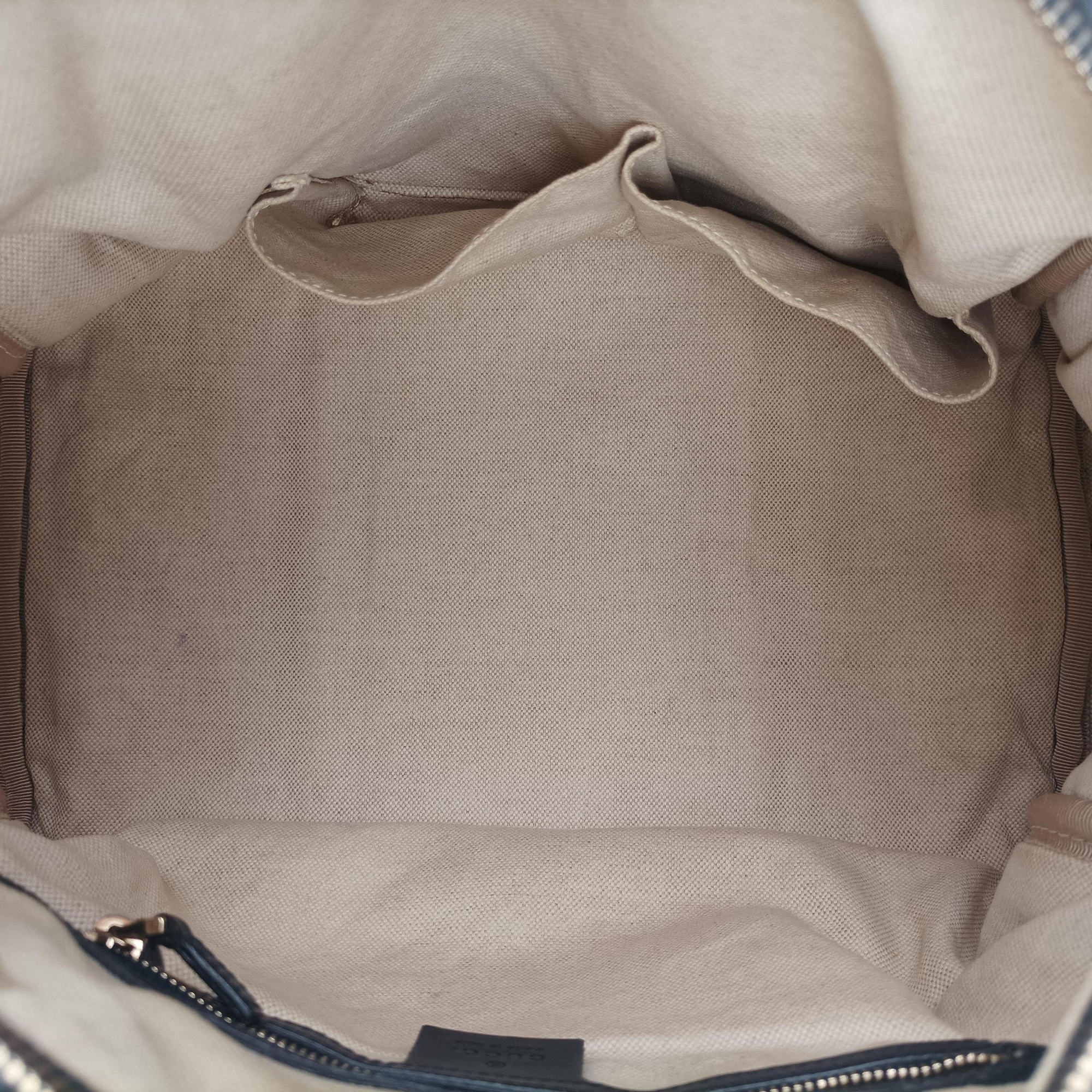 Pre-owned Gucci Sherry Line Navy×red×beige canvas×leather 247205 shoulderbag | stylenewstar