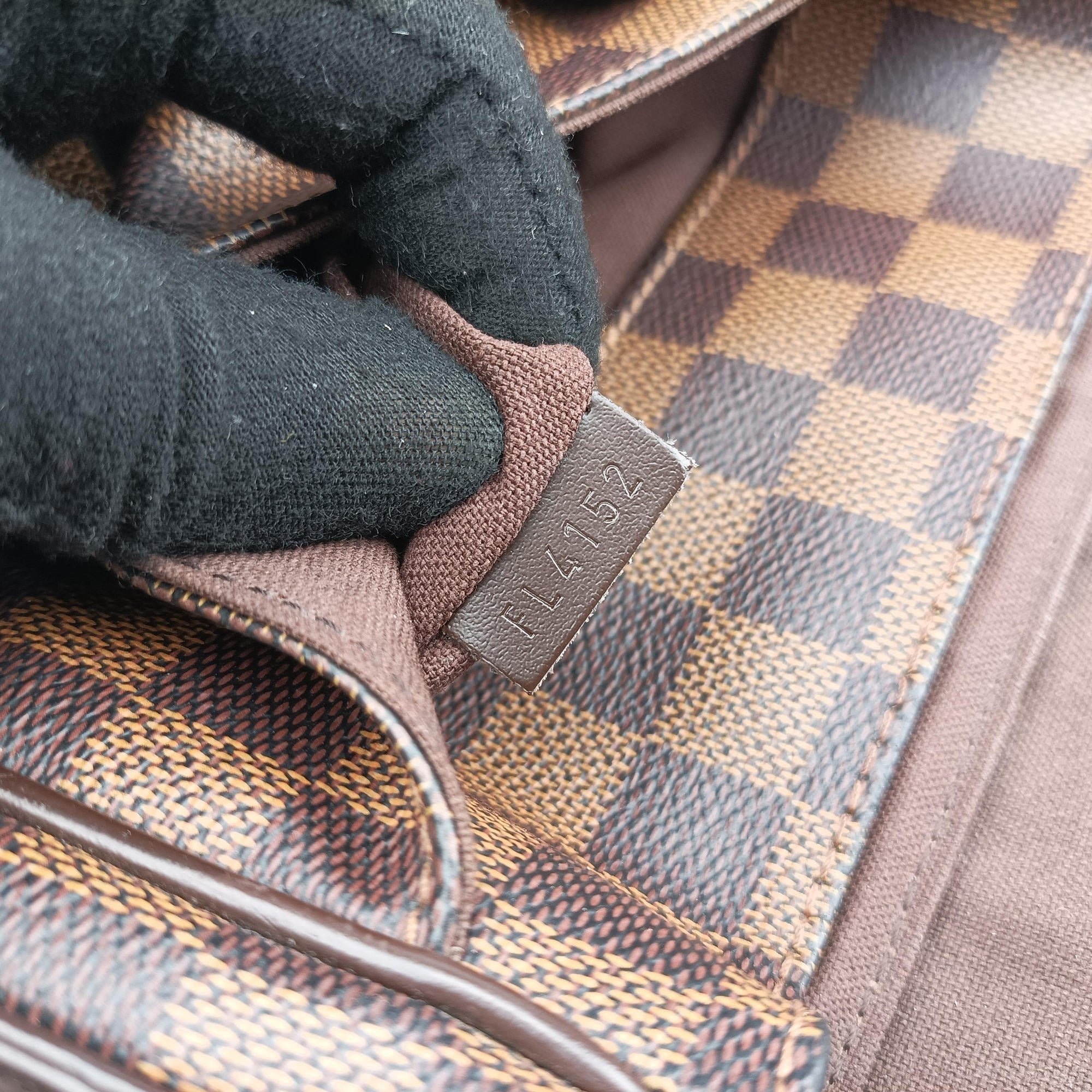 Pre-owned Louis Vuitton DISTRICT PM EBENE Damier Canvas N41213 shoulderbag | stylenewstar