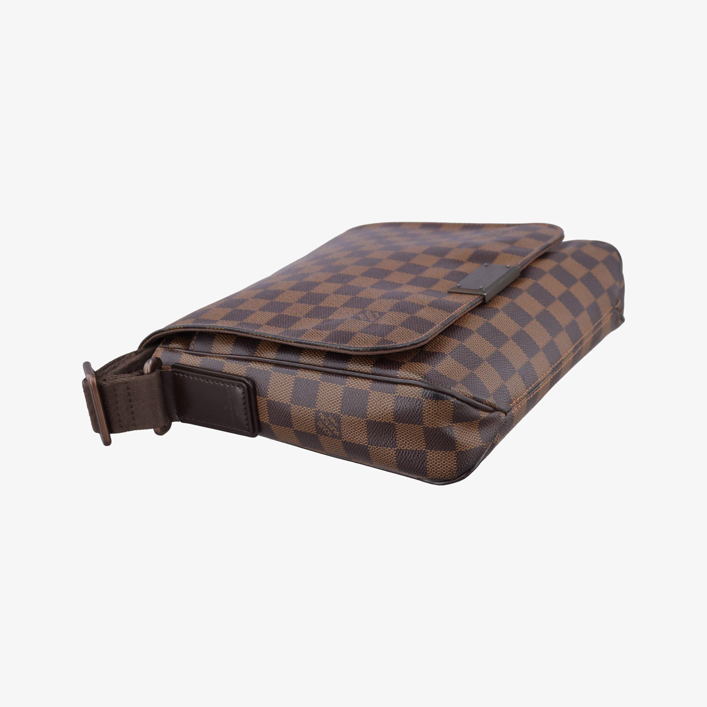 Pre-owned Louis Vuitton DISTRICT PM EBENE Damier Canvas N41213 shoulderbag | stylenewstar