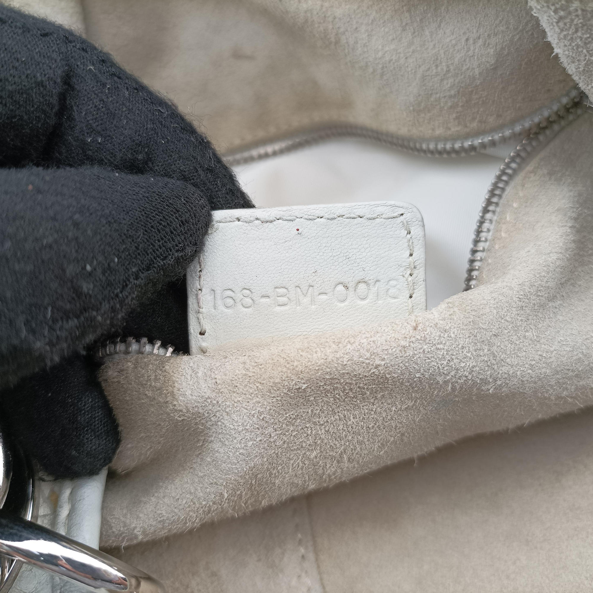 Secondhand Christian Dior Soft Lady Dior hobo White lambskin  shoulderbag | stylenewstar