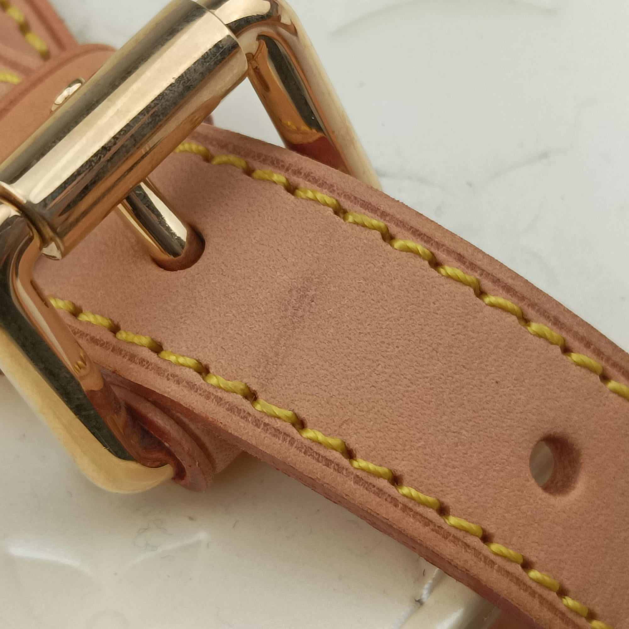 Pre-owned Louis Vuitton Brentwood Perle Vernis M91512 handbag | stylenewstar