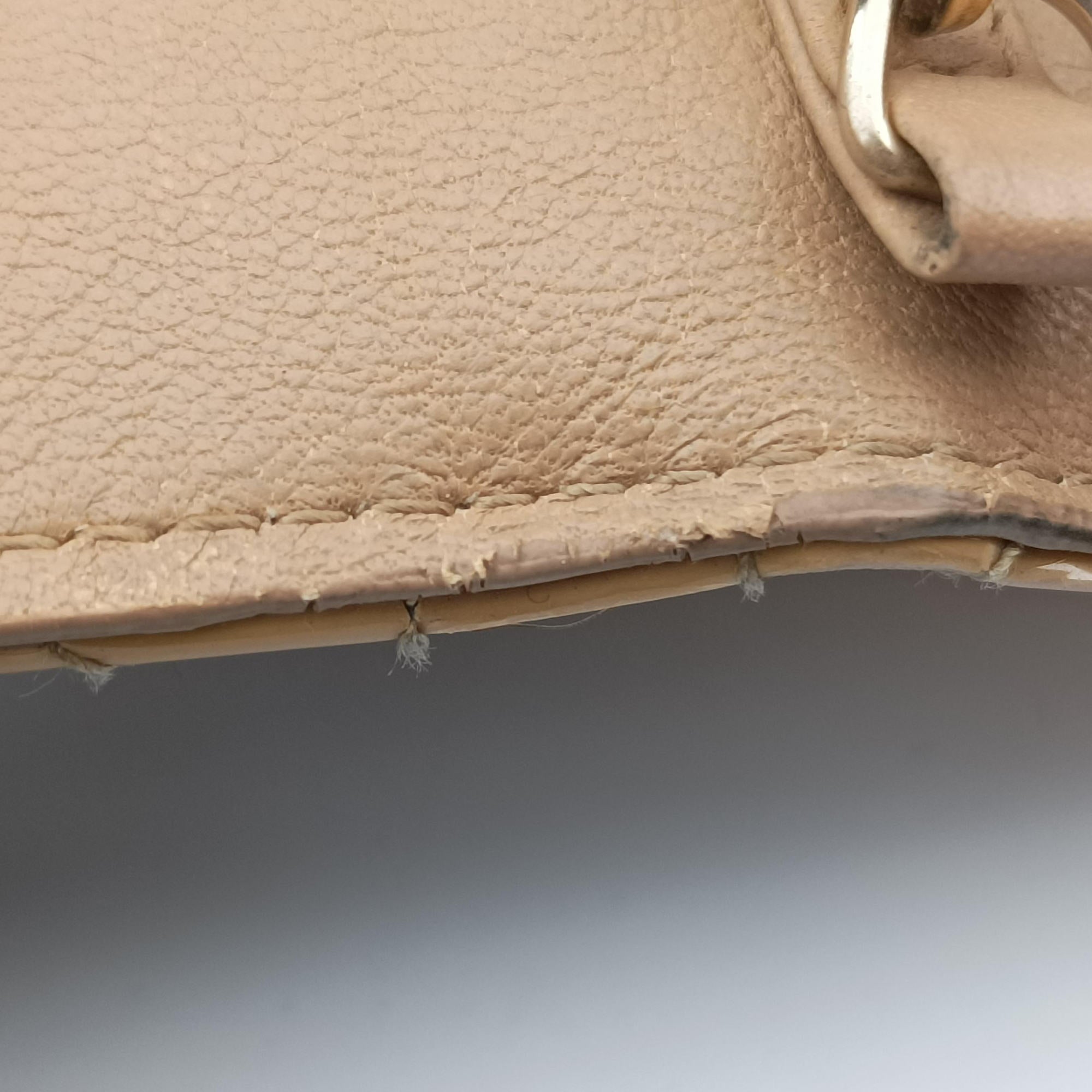 Pre-owned Christian Dior Lady Dior Cannage Beige Patent  shoulderbag | stylenewstar