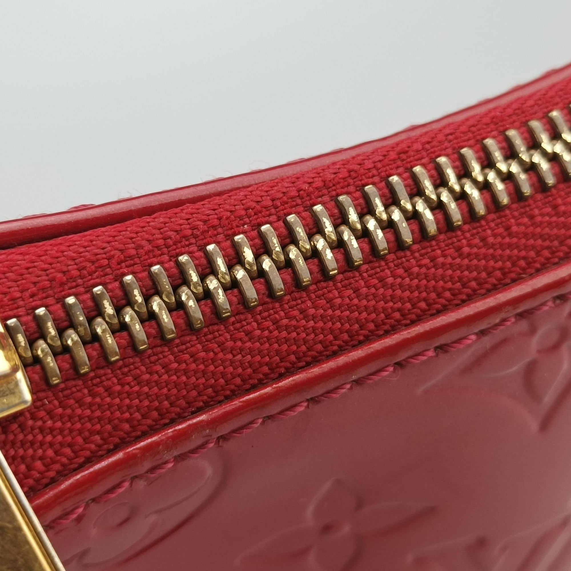 Pre-owned Louis Vuitton Bellevue GM Pomme d'Amour Vernis M93587 handbag | stylenewstar