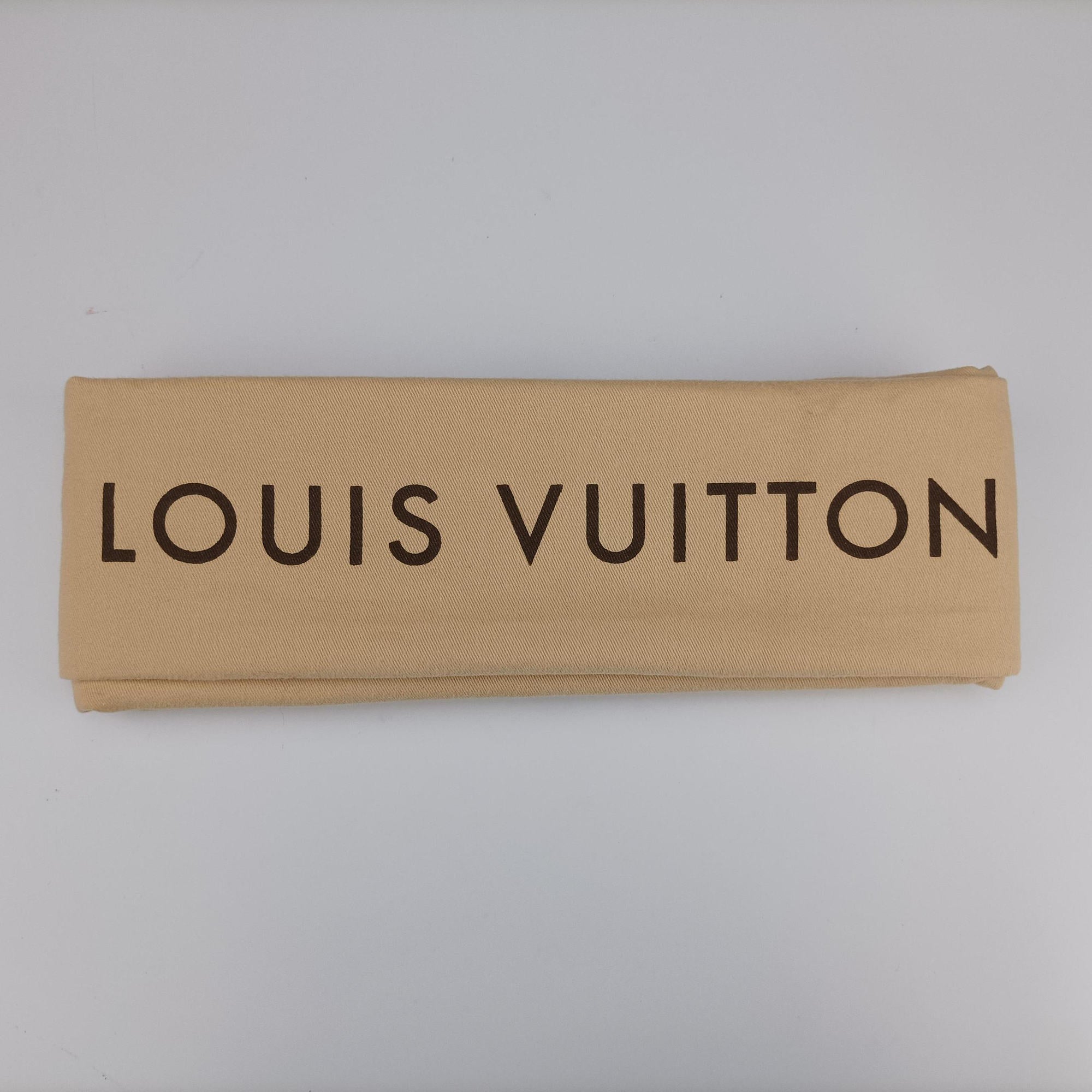 Pre-owned Louis Vuitton Bellevue GM Pomme d'Amour Vernis M93587 handbag | stylenewstar