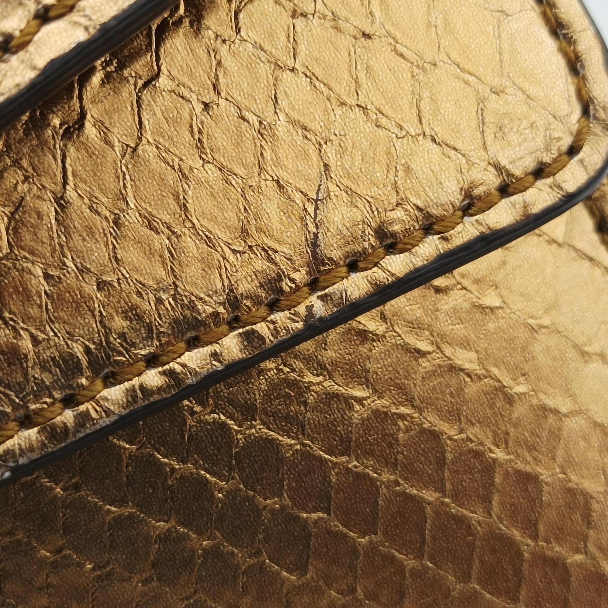 Pre-owned Gucci Dionysus Golden snakeskin 421970 shoulderbag | stylenewstar