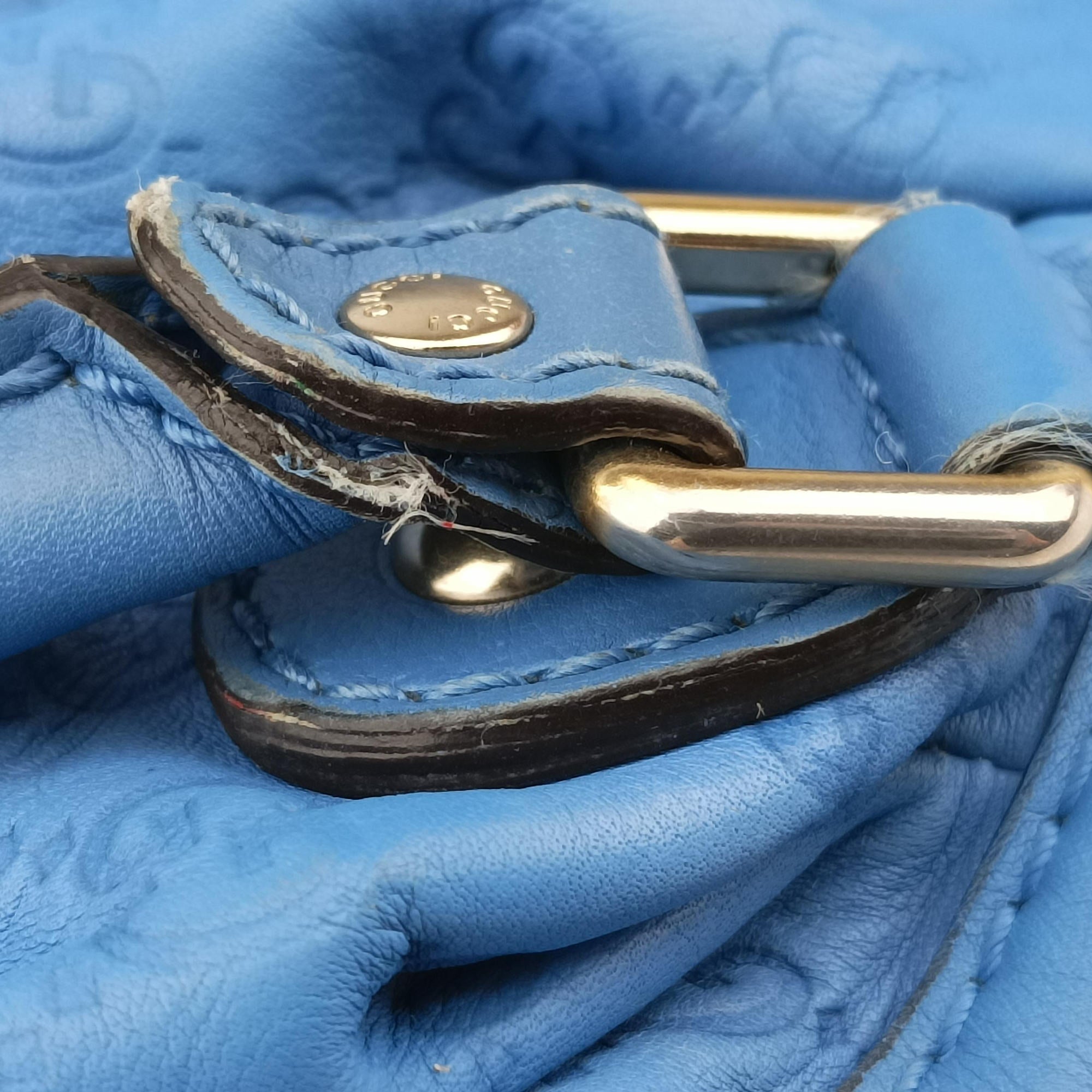 Secondhand Gucci Sukey GUCCISSIMA Blue Leather 223974 shoulderbag | stylenewstar