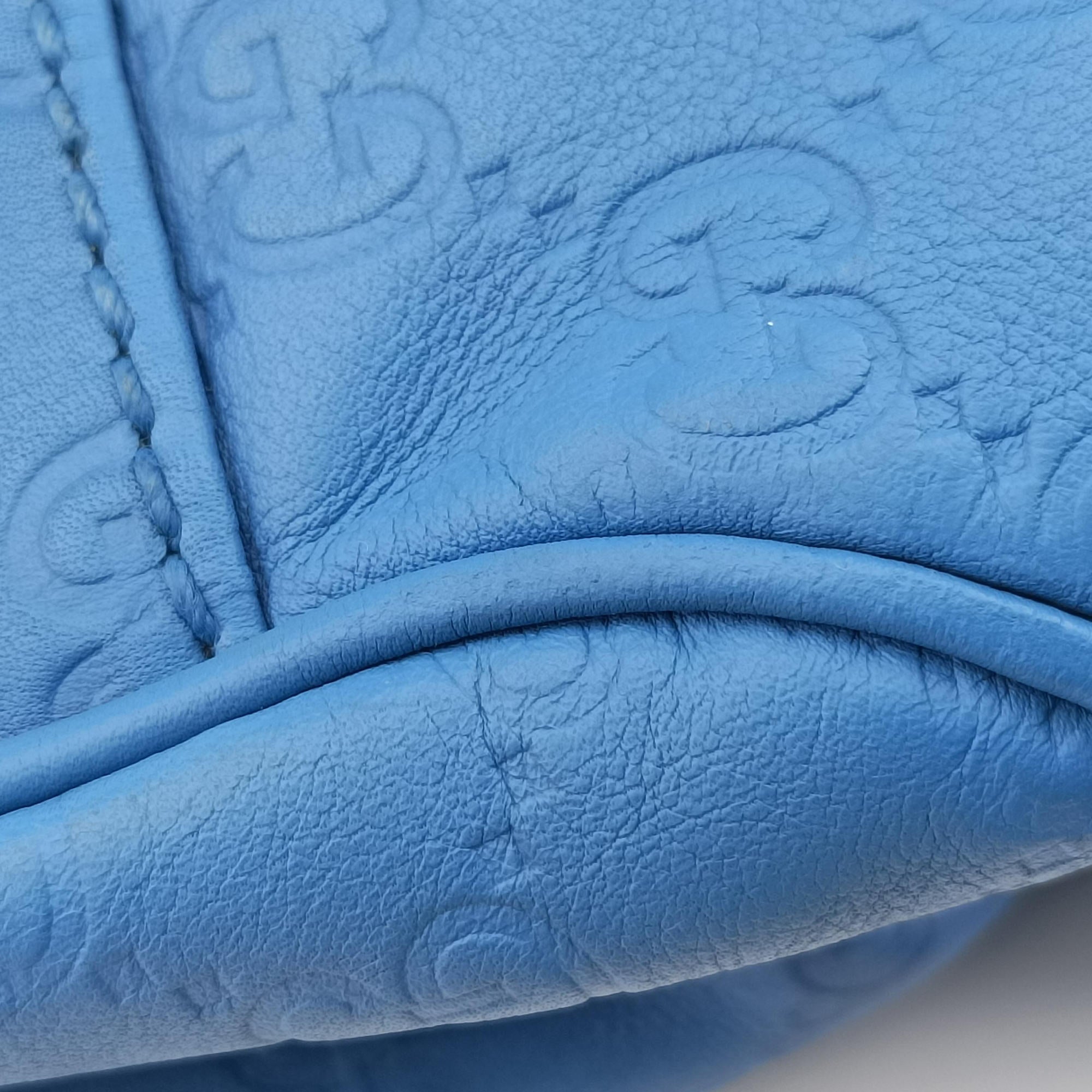 Secondhand Gucci Sukey GUCCISSIMA Blue Leather 223974 shoulderbag | stylenewstar