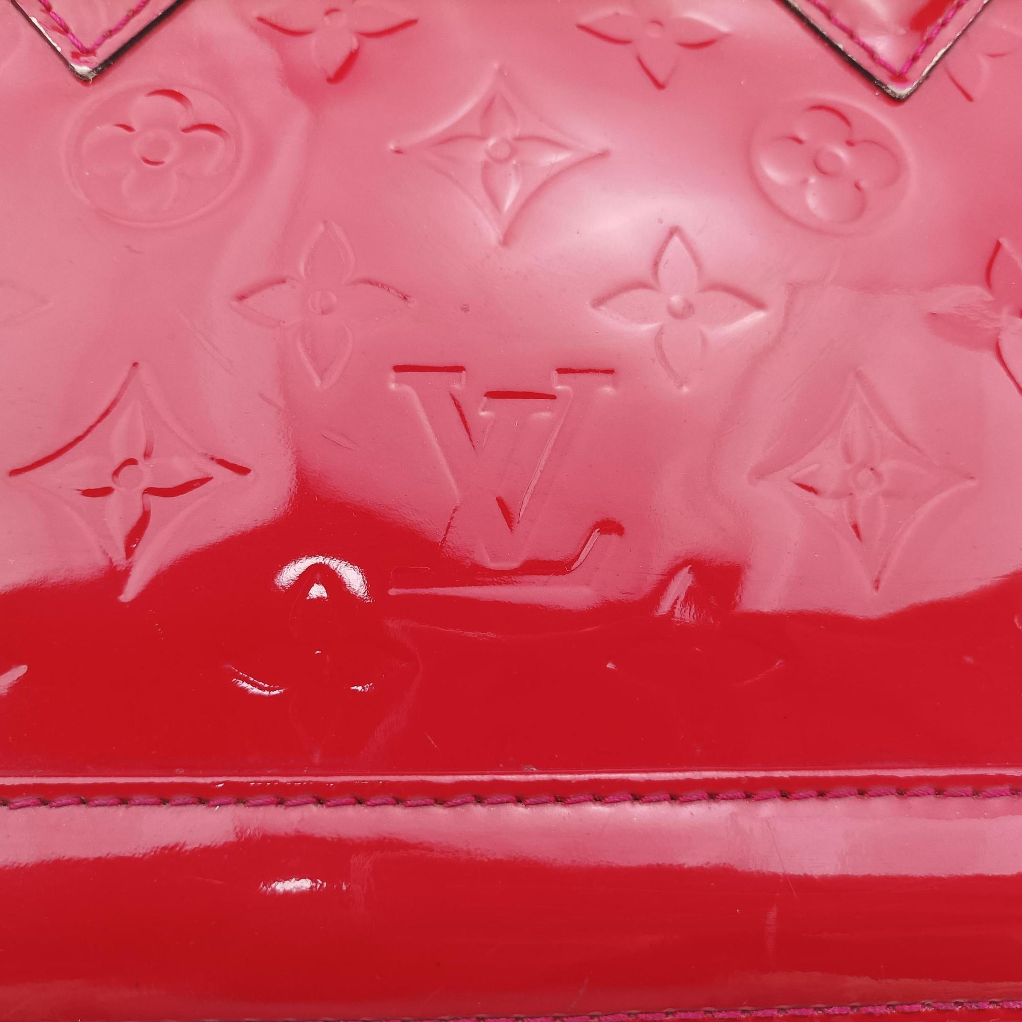 Pre-owned Louis Vuitton Alma BB pomme d'amour Vernis M91606 shoulderbag | stylenewstar