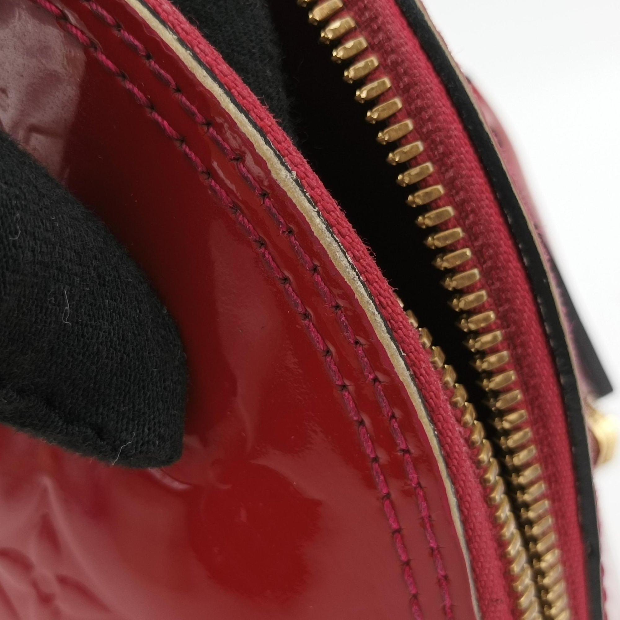 Pre-owned Louis Vuitton Alma BB pomme d'amour Vernis M91606 shoulderbag | stylenewstar