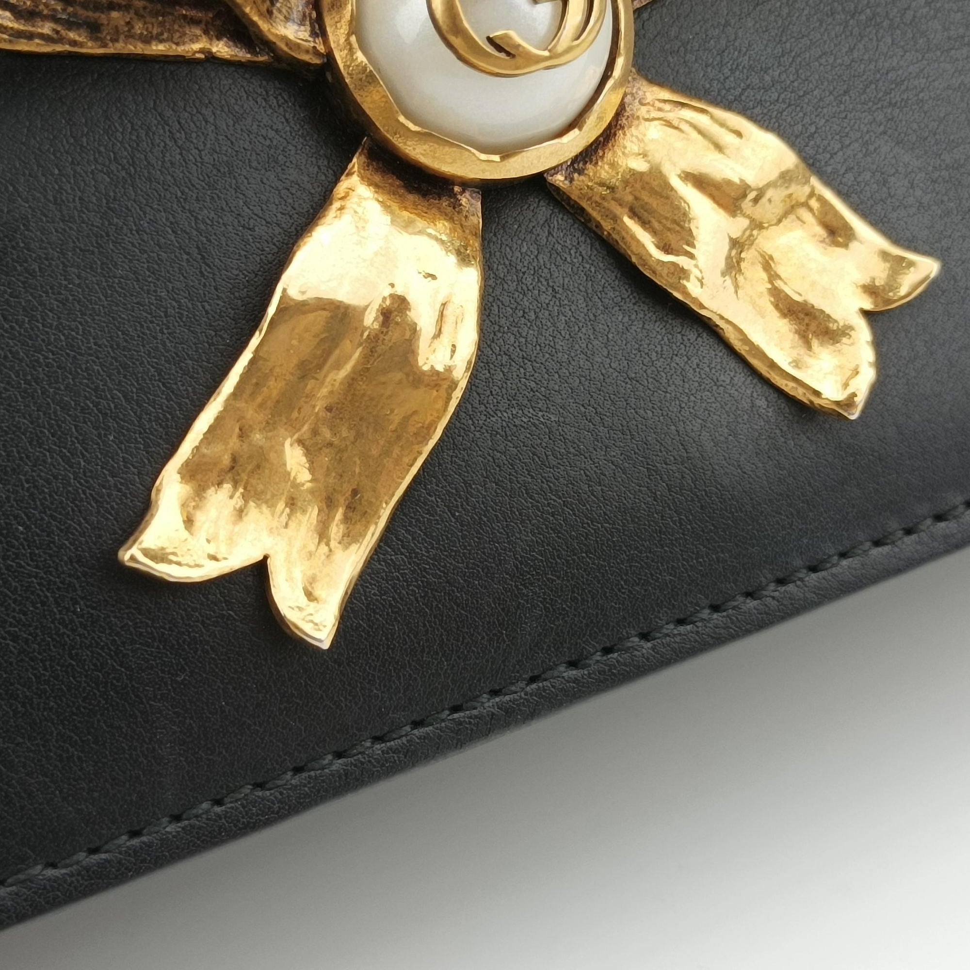 Pre-owned Gucci Peony Strawberry Black×Multicolor Leather 432280 shoulderbag | stylenewstar