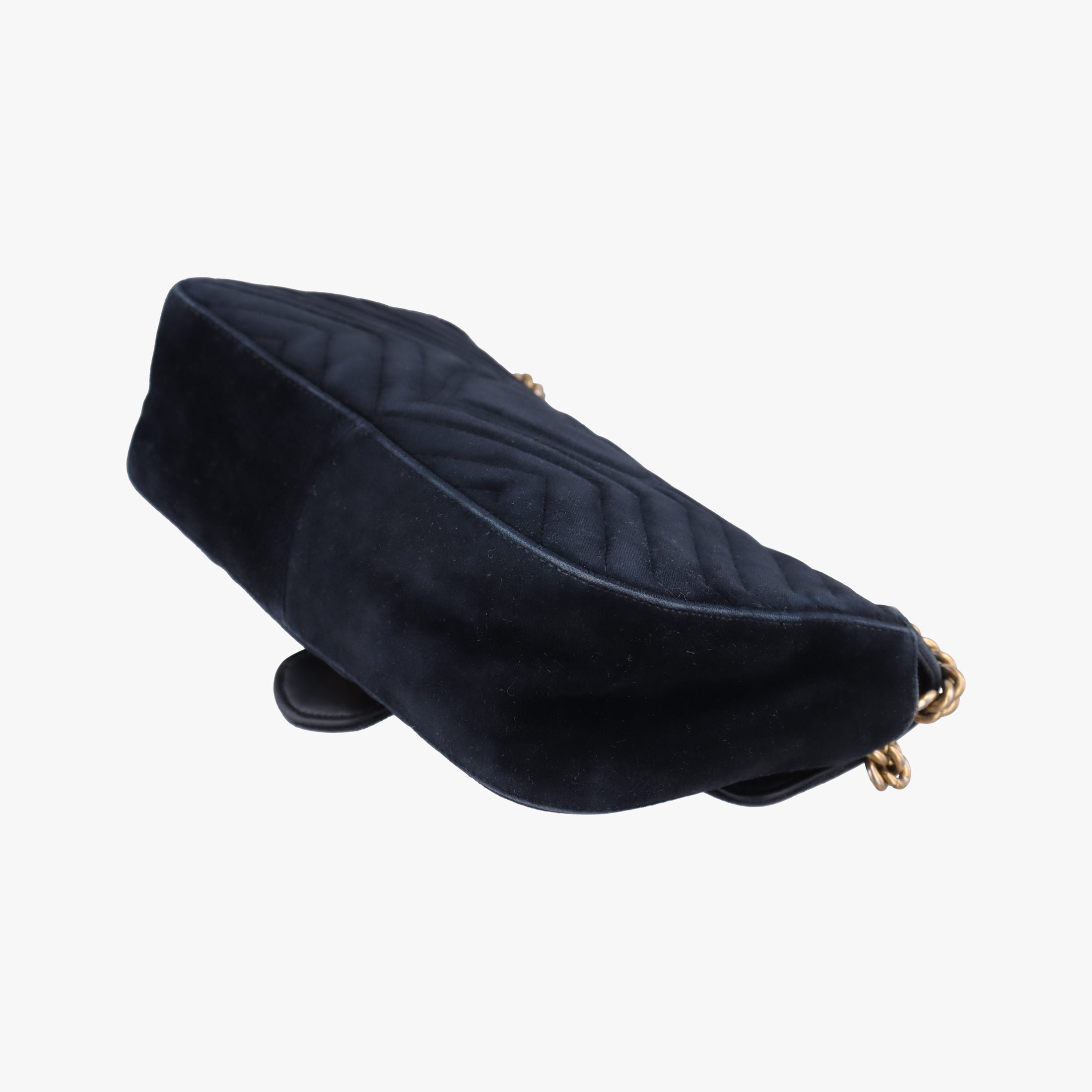Secondhand Gucci GG Marmont Black velour 443497 shoulderbag | stylenewstar