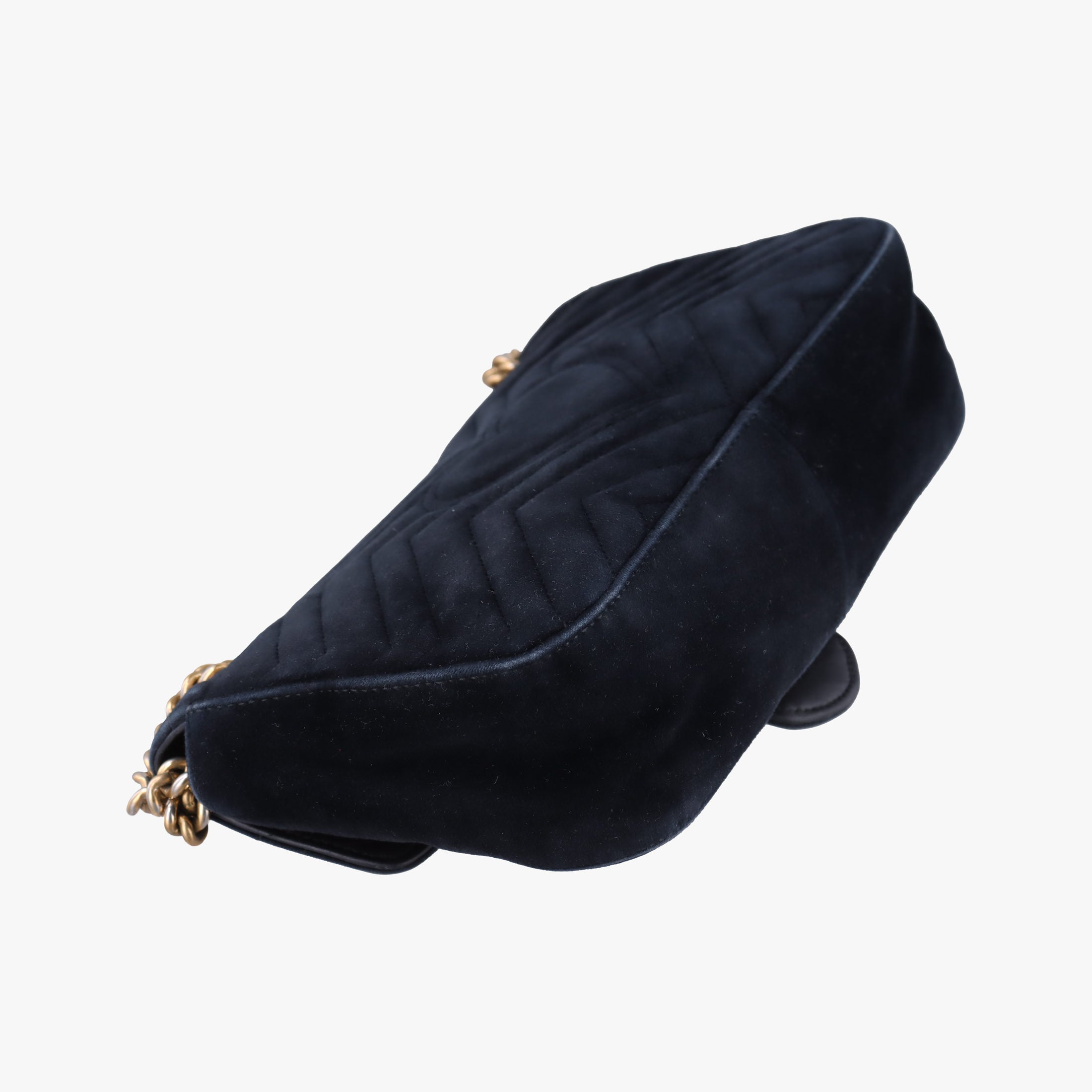 Secondhand Gucci GG Marmont Black velour 443497 shoulderbag | stylenewstar