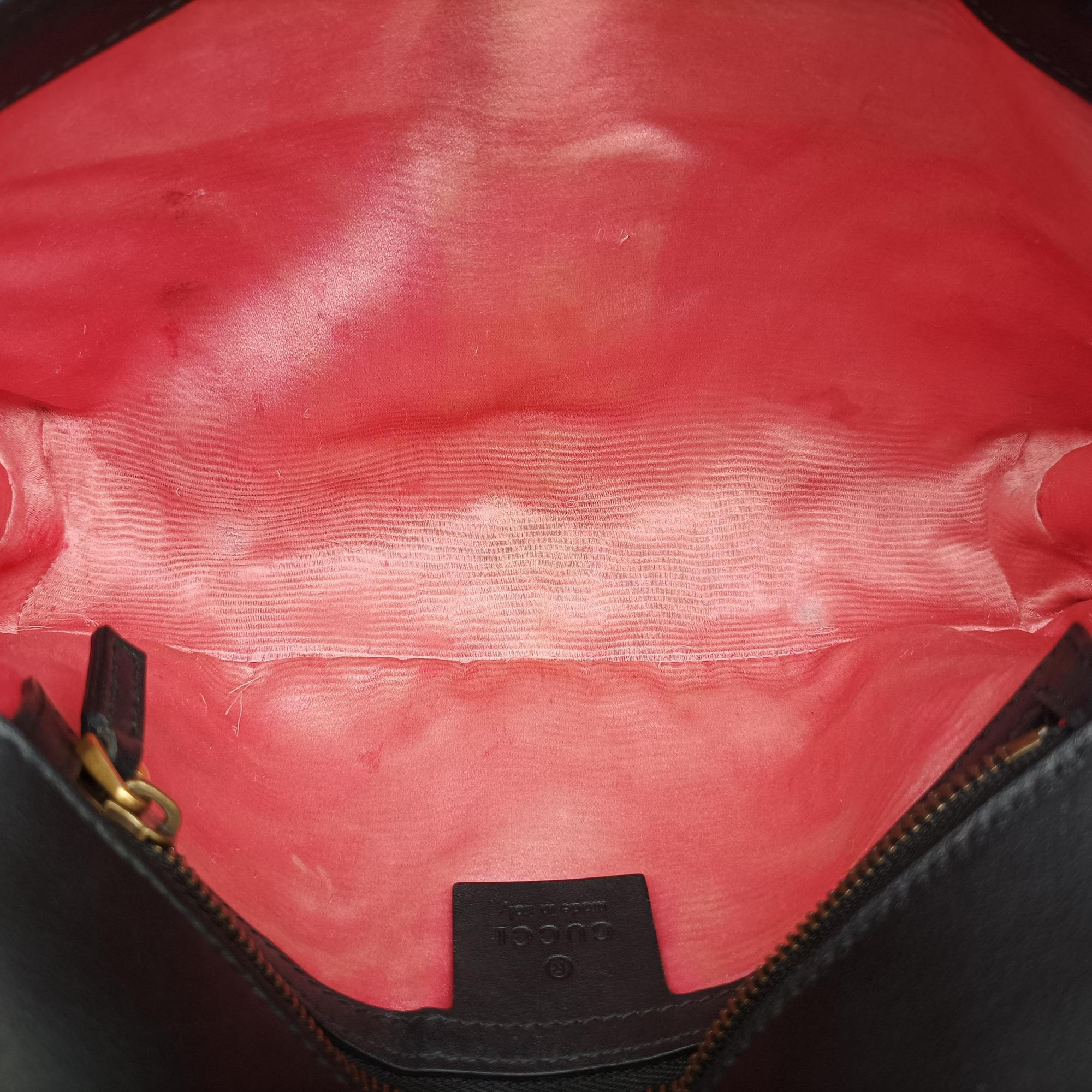 Secondhand Gucci GG Marmont Black velour 443497 shoulderbag | stylenewstar