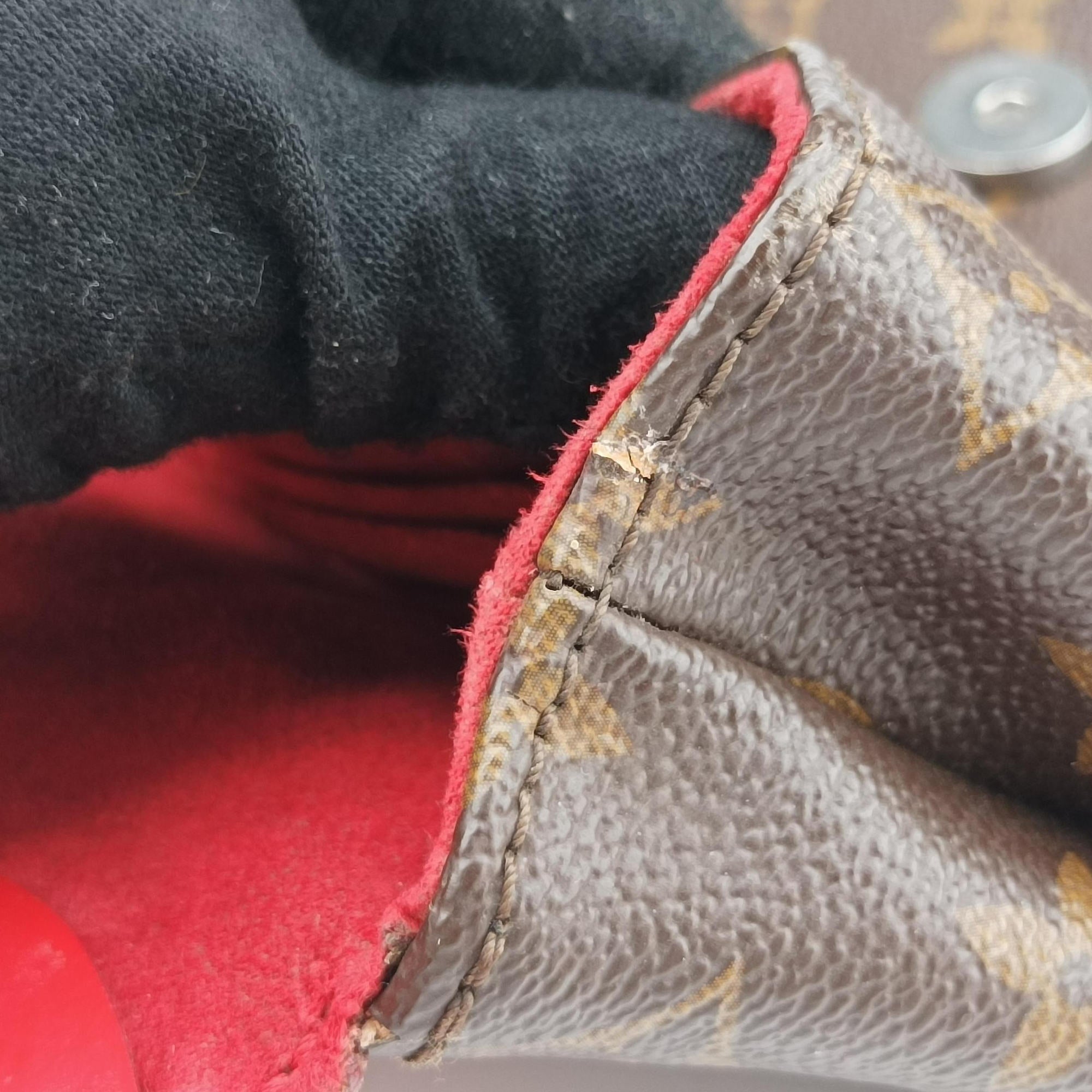 Pre-owned Louis Vuitton SAINT MICHEL Brown×COQUELICOT Monogram Canvas×epi M44031 shoulderbag | stylenewstar
