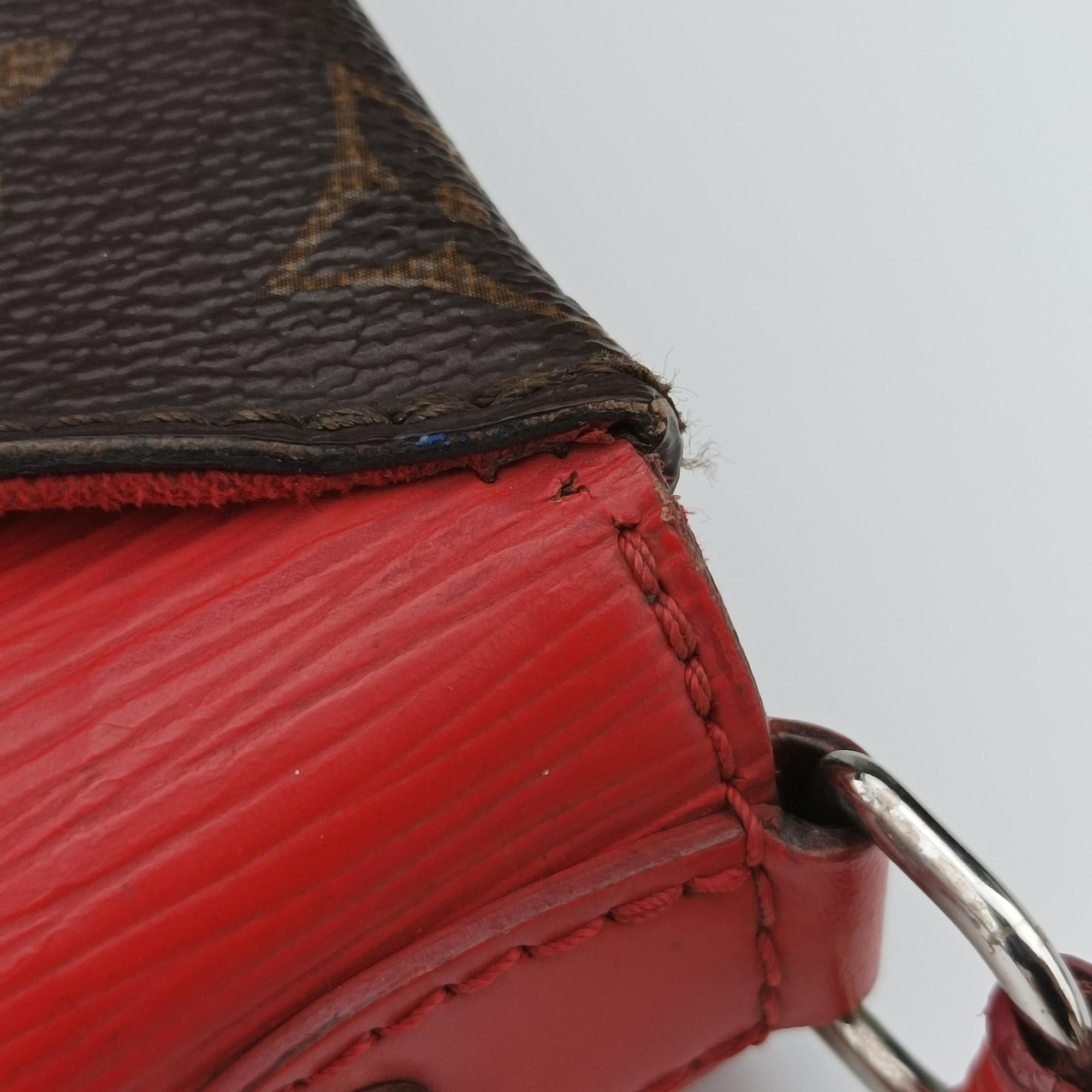 Pre-owned Louis Vuitton SAINT MICHEL Brown×COQUELICOT Monogram Canvas×epi M44031 shoulderbag | stylenewstar