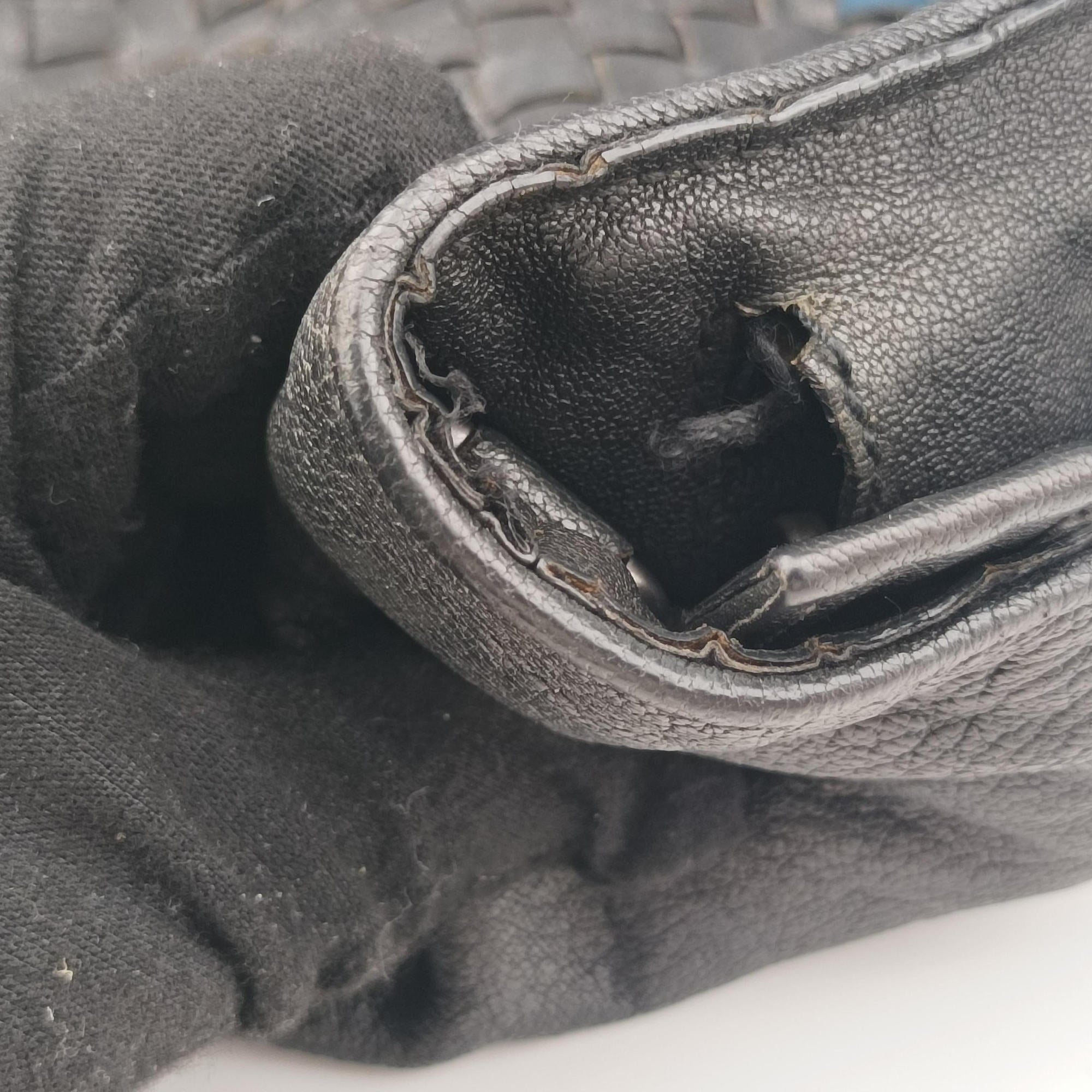 Pre-owned Bottega Veneta Intrecciato Black×Blue×Grey lambskin  shoulderbag | stylenewstar