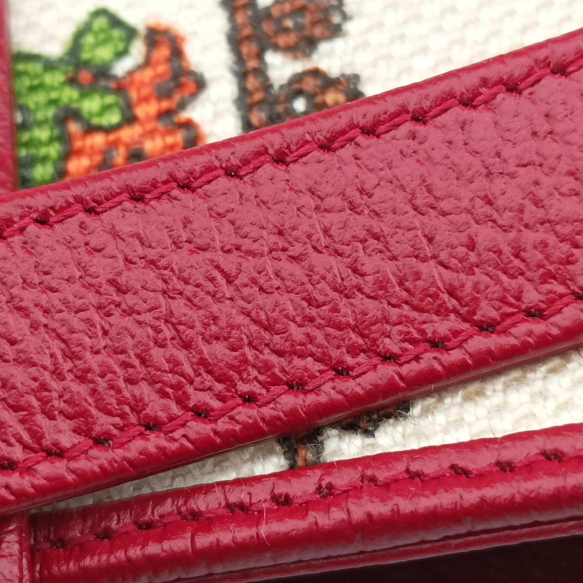 Pre-owned Gucci Jackie 1961 White x Red x Multicolor Canvas×leather 636706 shoulderbag | stylenewstar