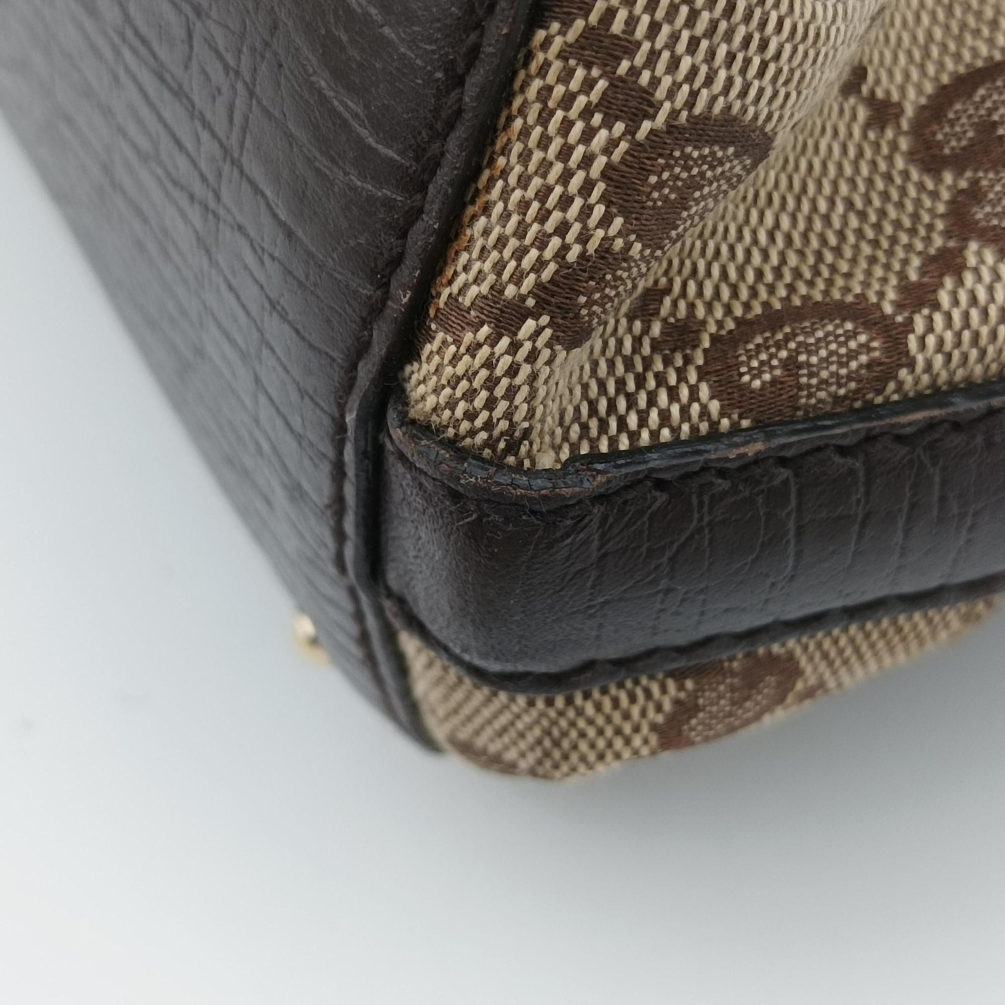 Pre-owned Gucci Horsebit  Hasler beige×Brown canvas×leather 137385 handbag | stylenewstar