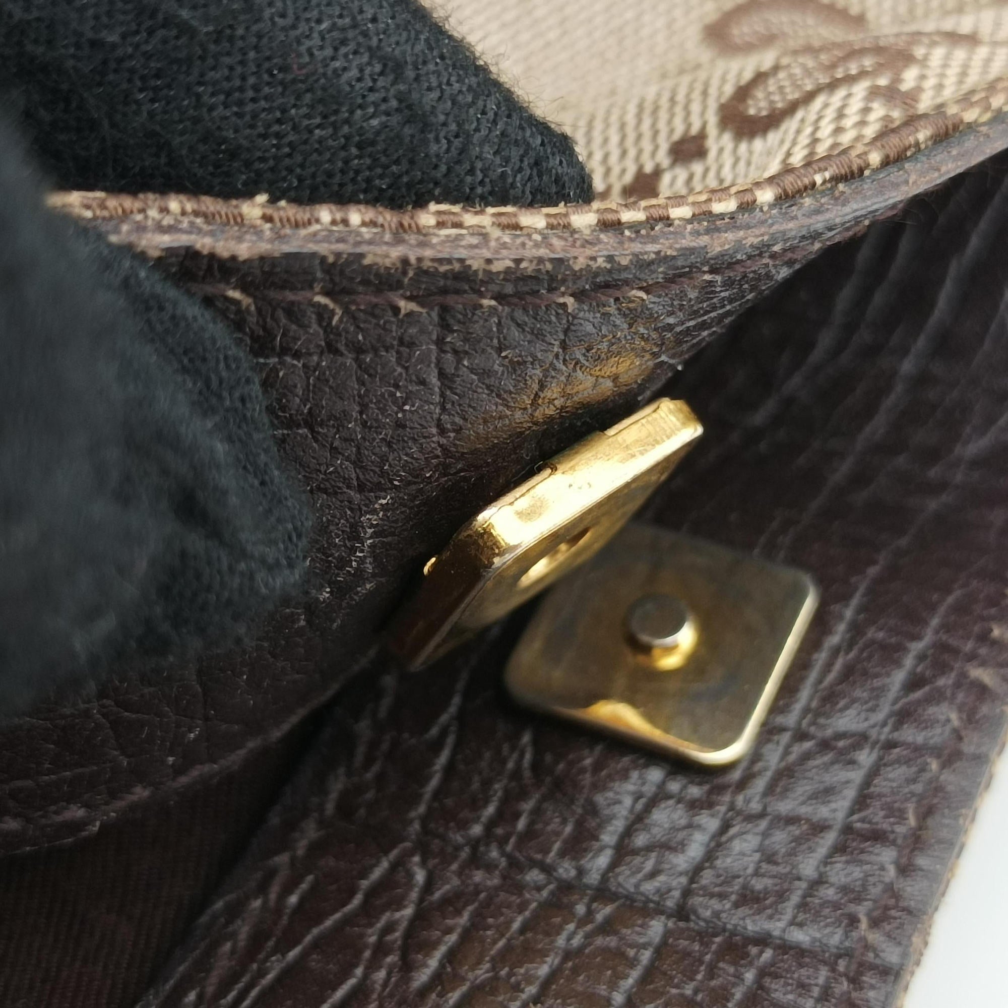Pre-owned Gucci Horsebit  Hasler beige×Brown canvas×leather 137385 handbag | stylenewstar