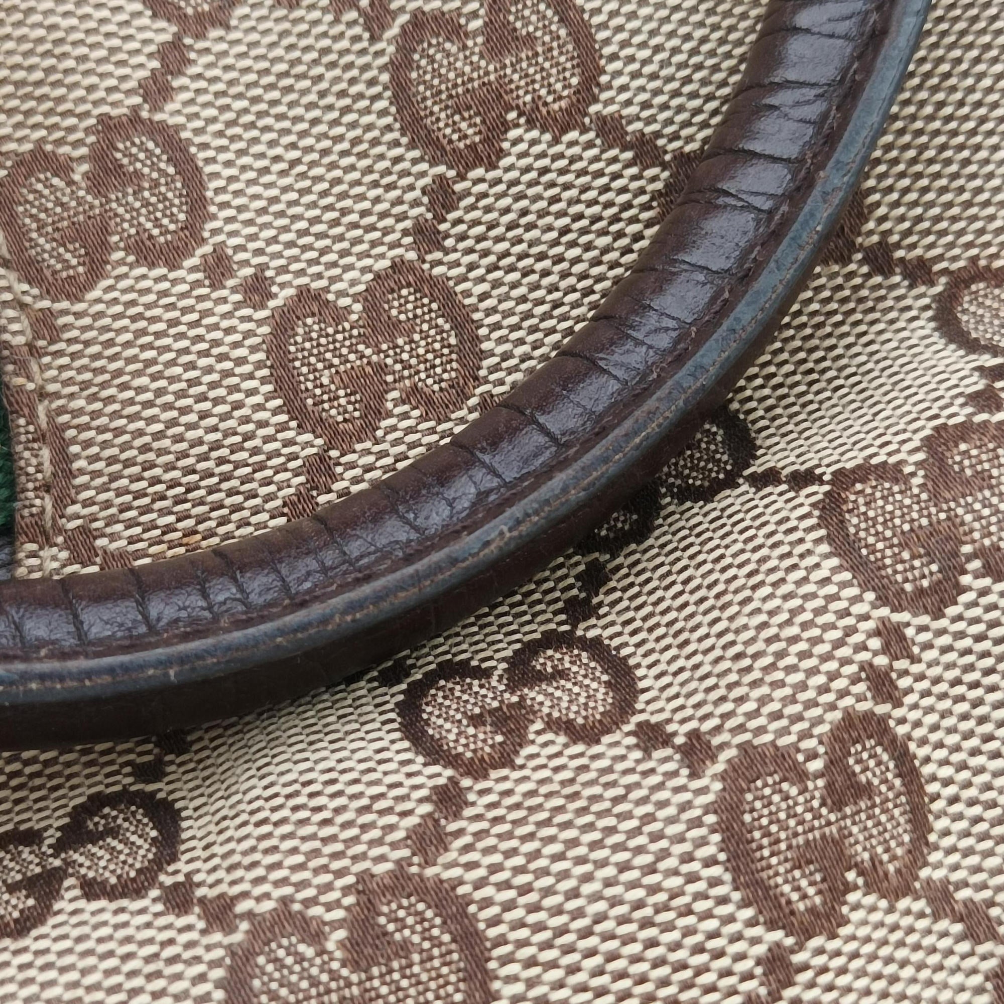 Pre-owned Gucci Horsebit  Hasler beige×Brown canvas×leather 137385 handbag | stylenewstar