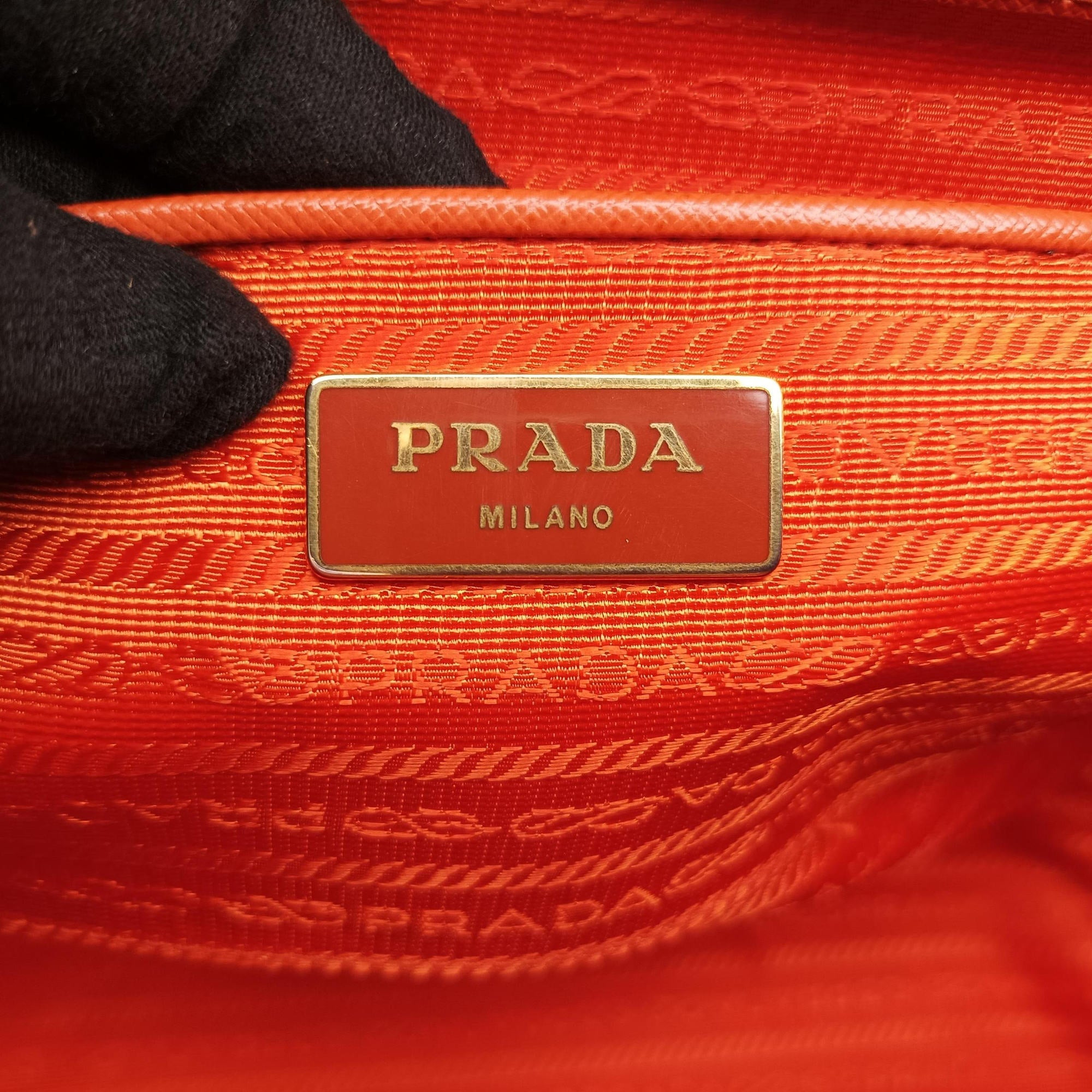 Pre-owned Prada Galleria Orange SAFFIANO Leather BN1786 handbag | stylenewstar