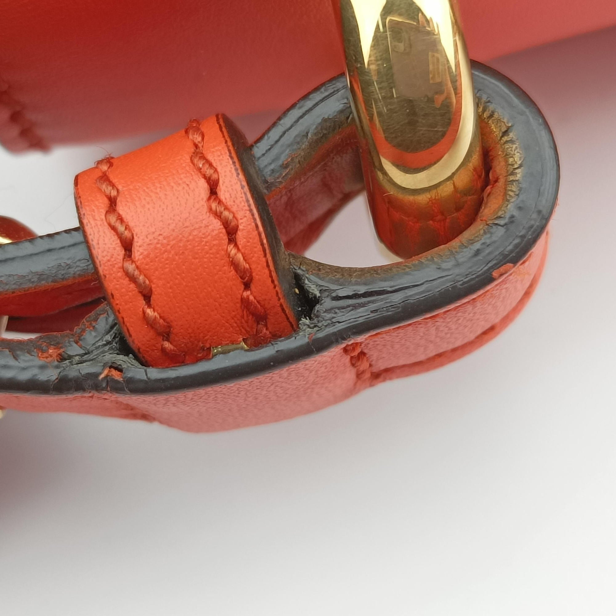 Secondhand Gucci Sylvie Orange x Red x Black Leather 421882 shoulderbag | stylenewstar