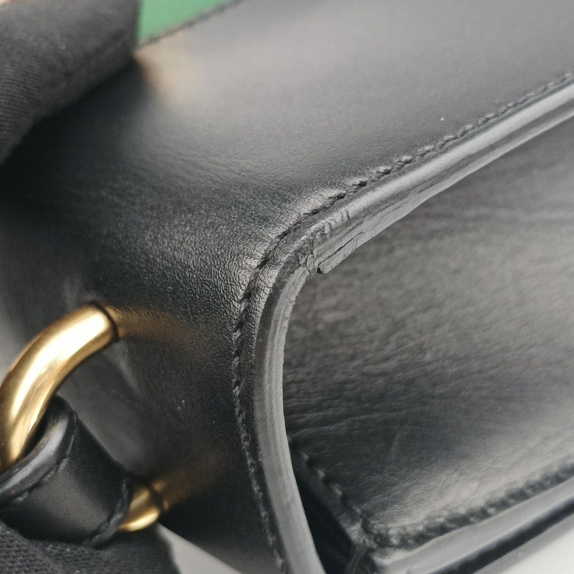 Pre-owned Gucci Sylvie Black×green×red leather 421882 shoulderbag | stylenewstar