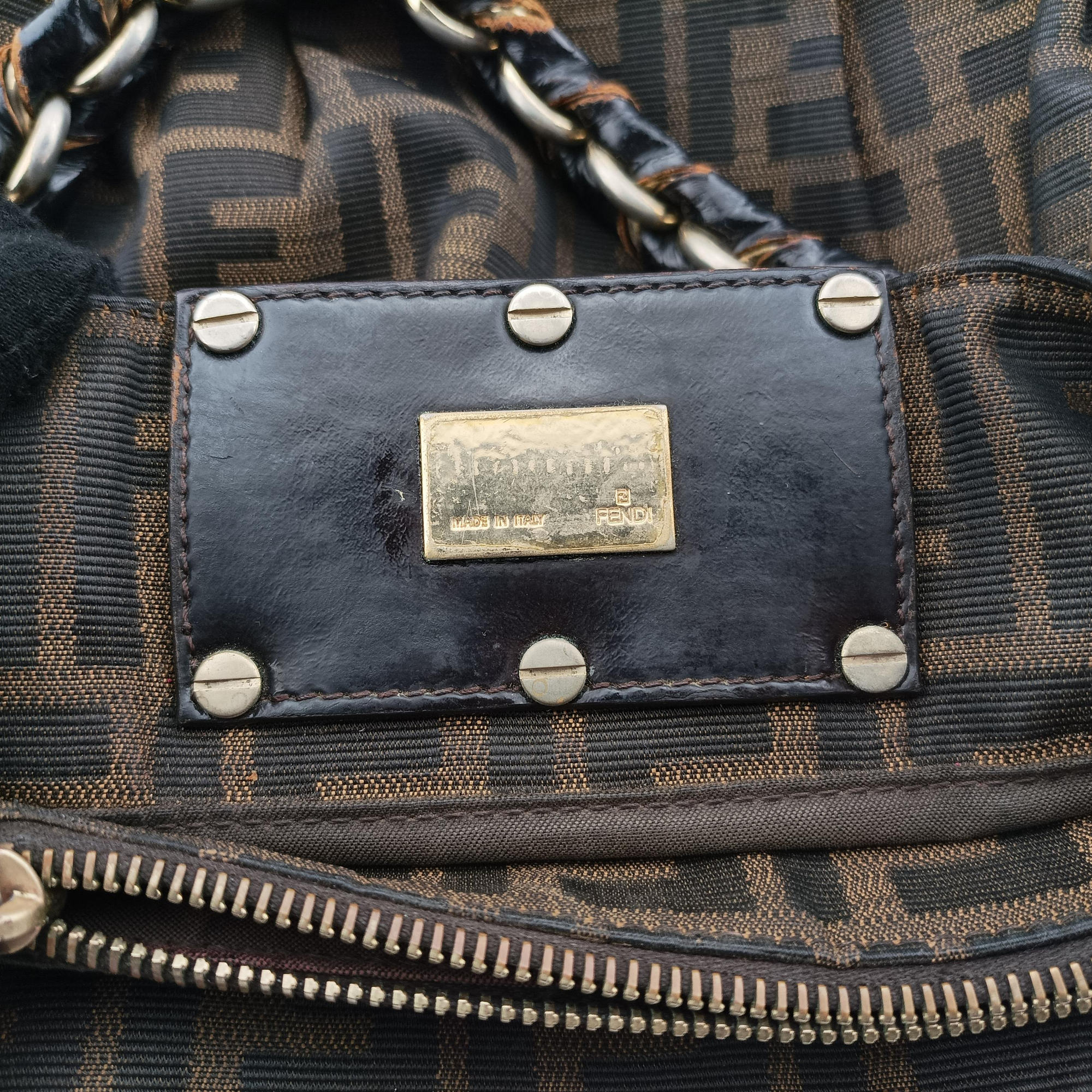 Pre-owned Fendi Mia Brown canvas 8BR615 shoulderbag | stylenewstar