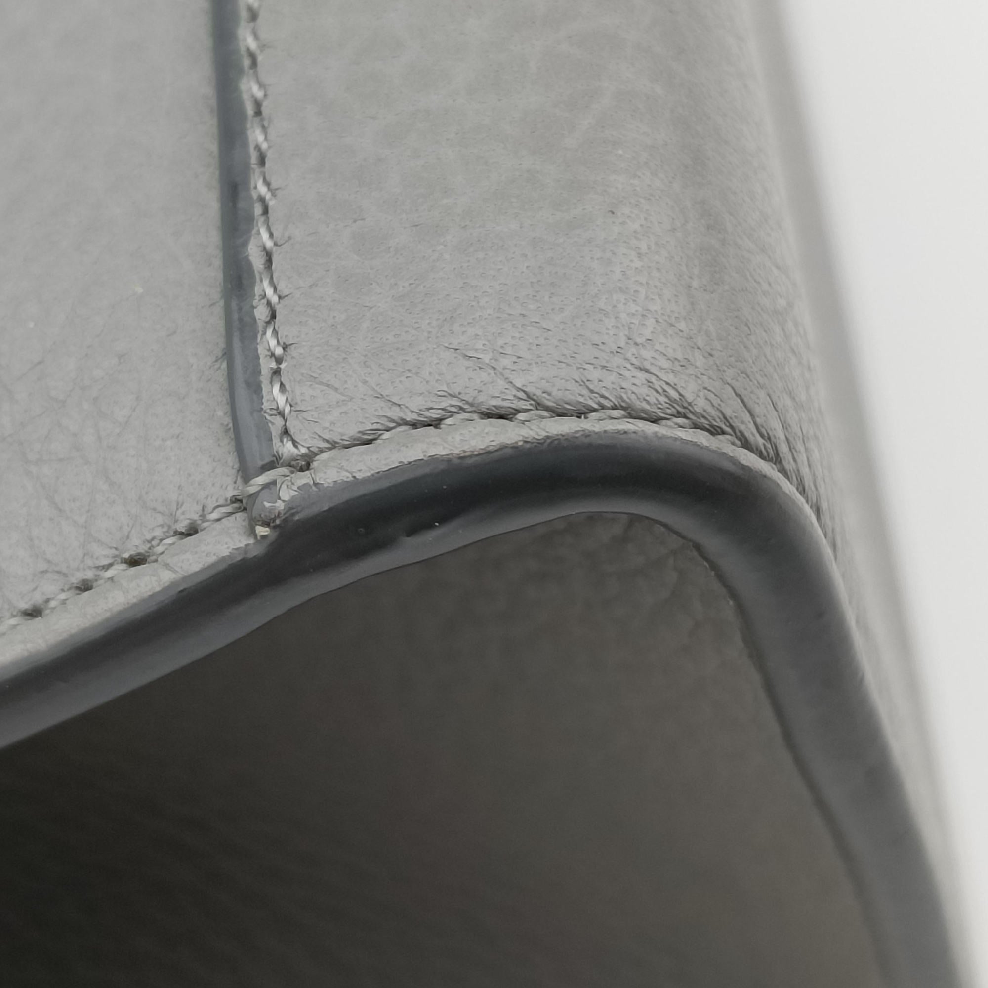 Pre-owned Givenchy Horizon Grey Leather  shoulderbag | stylenewstar