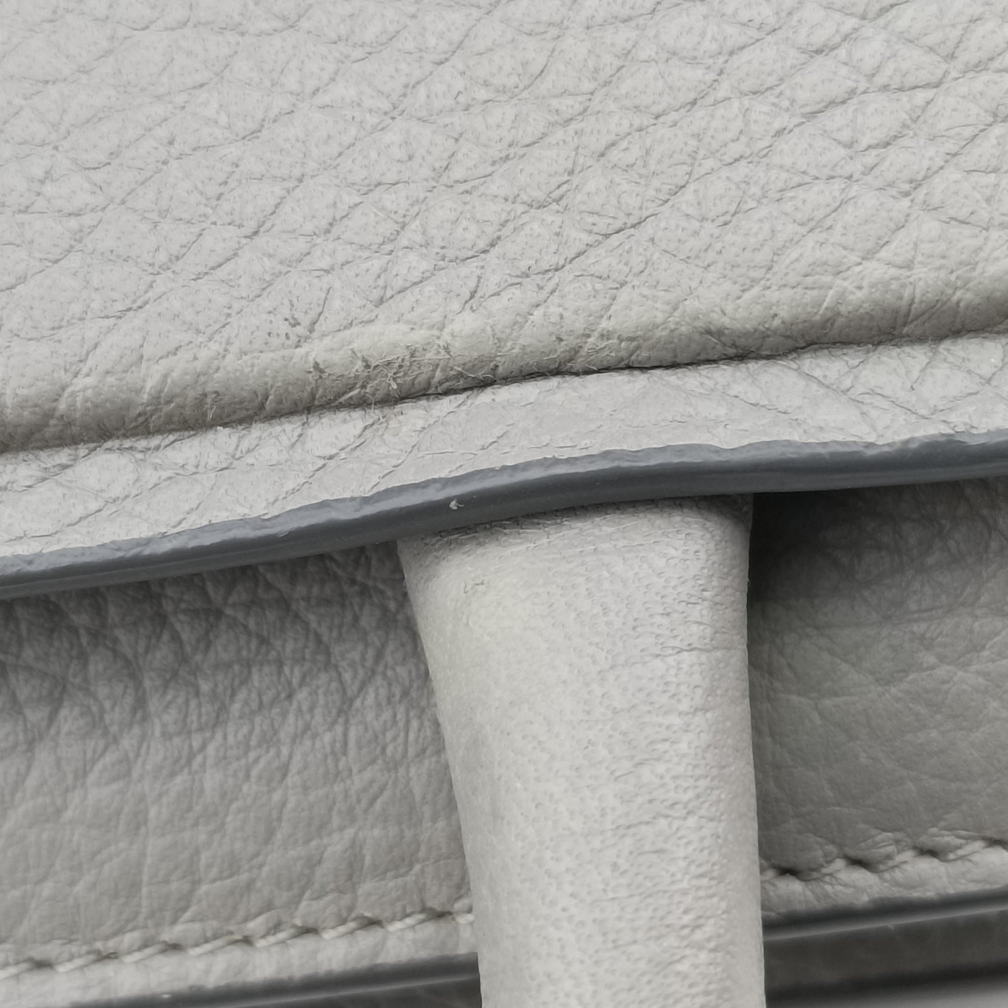 Pre-owned Givenchy Horizon Grey Leather  shoulderbag | stylenewstar