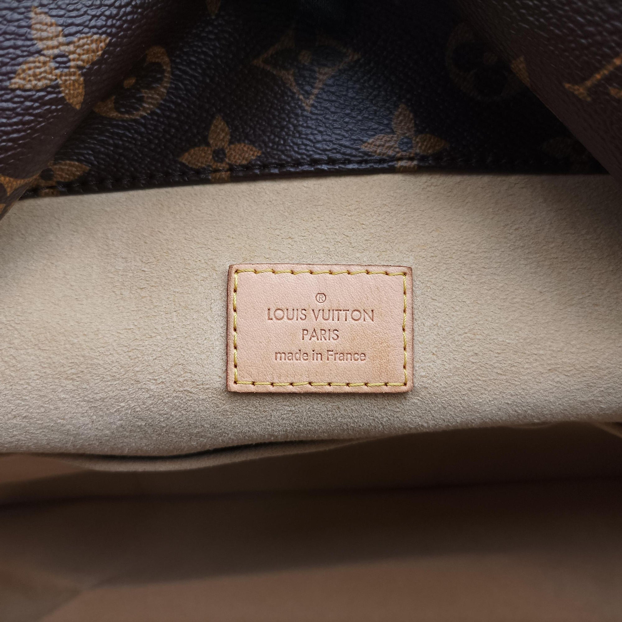 Pre-owned Louis Vuitton ARTSY MM brown Monogram Canvas M40249 handbag | stylenewstar