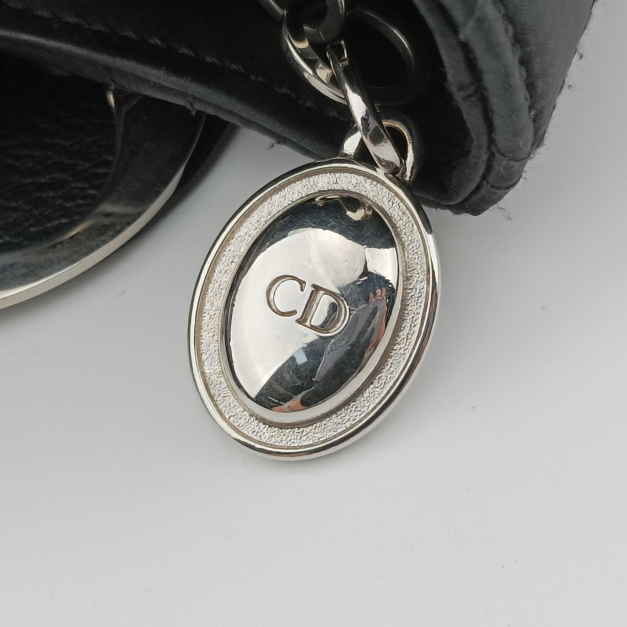 Pre-owned Christian Dior Lady Dior Black Nylon×lambskin  handbag | stylenewstar