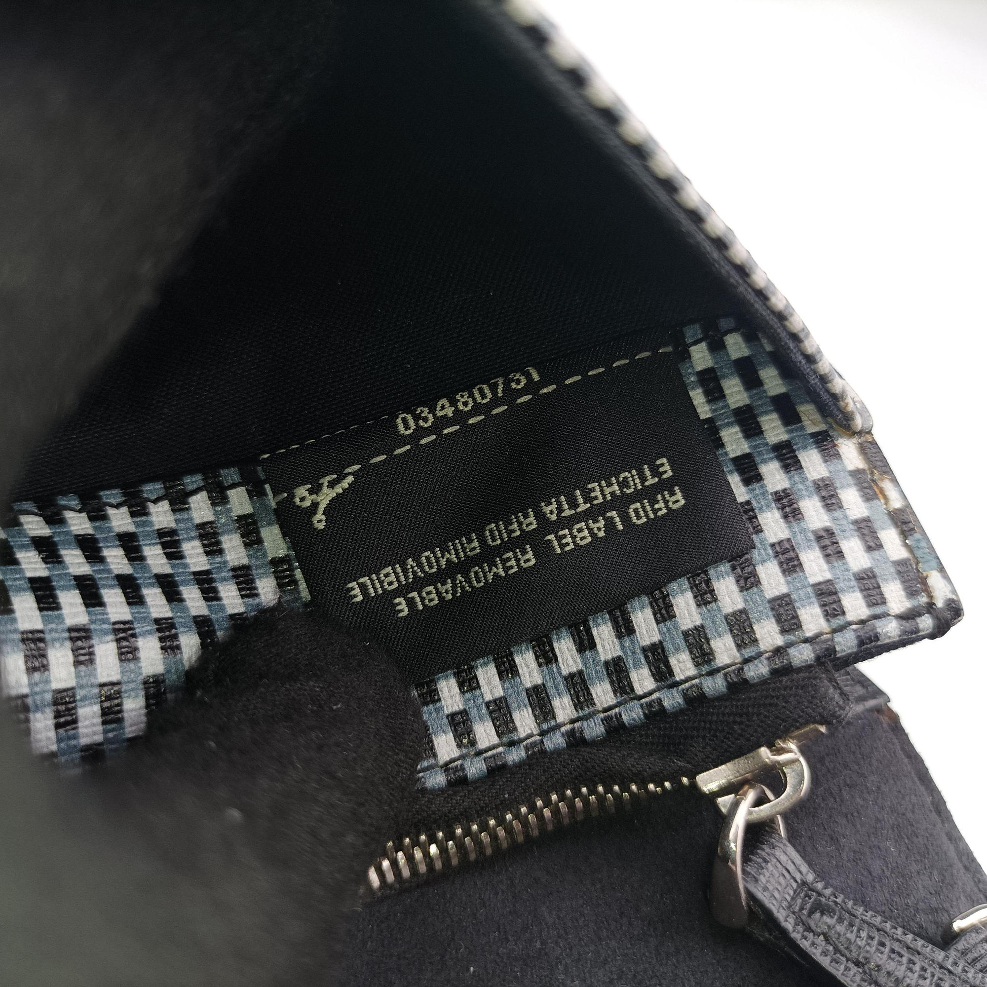 Pre-owned Fendi Karlito Lagerfeld Studded Multicolour leather 8M0346 shoulderbag | stylenewstar