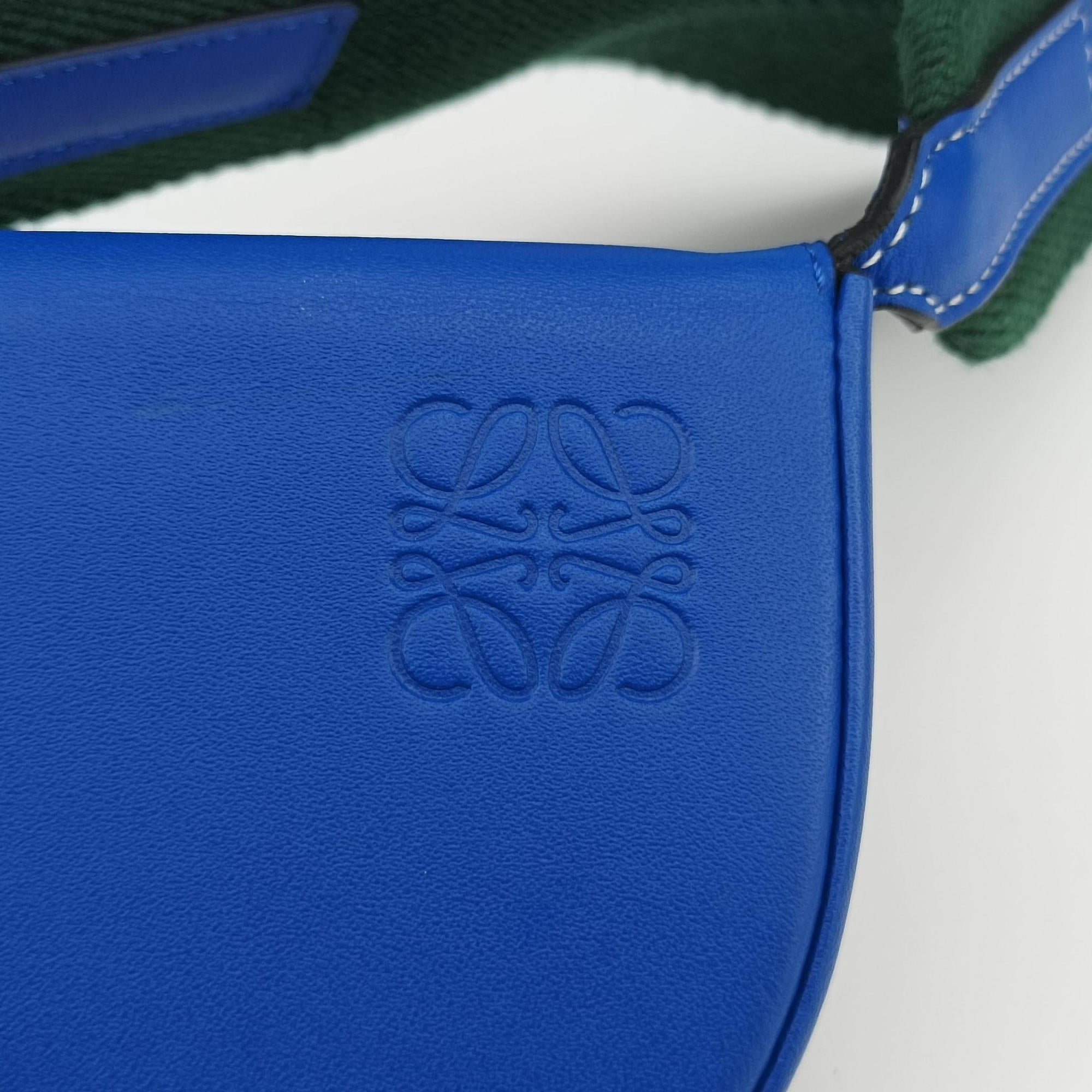 Pre-owned Loewe Heel Blue Leather  shoulderbag | stylenewstar