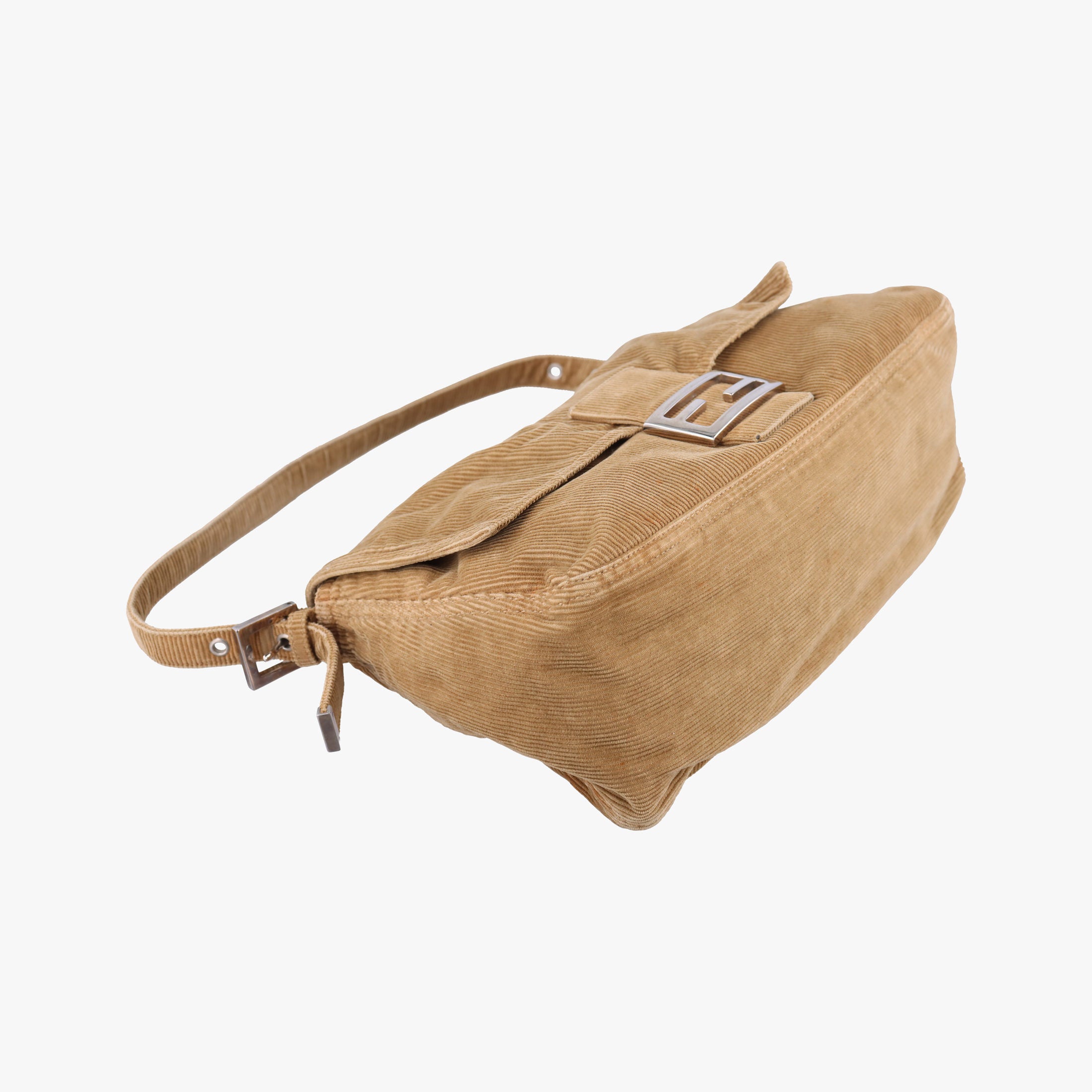 Pre-owned Fendi Mamma Baguette beige Corduroy 211126 shoulderbag | stylenewstar