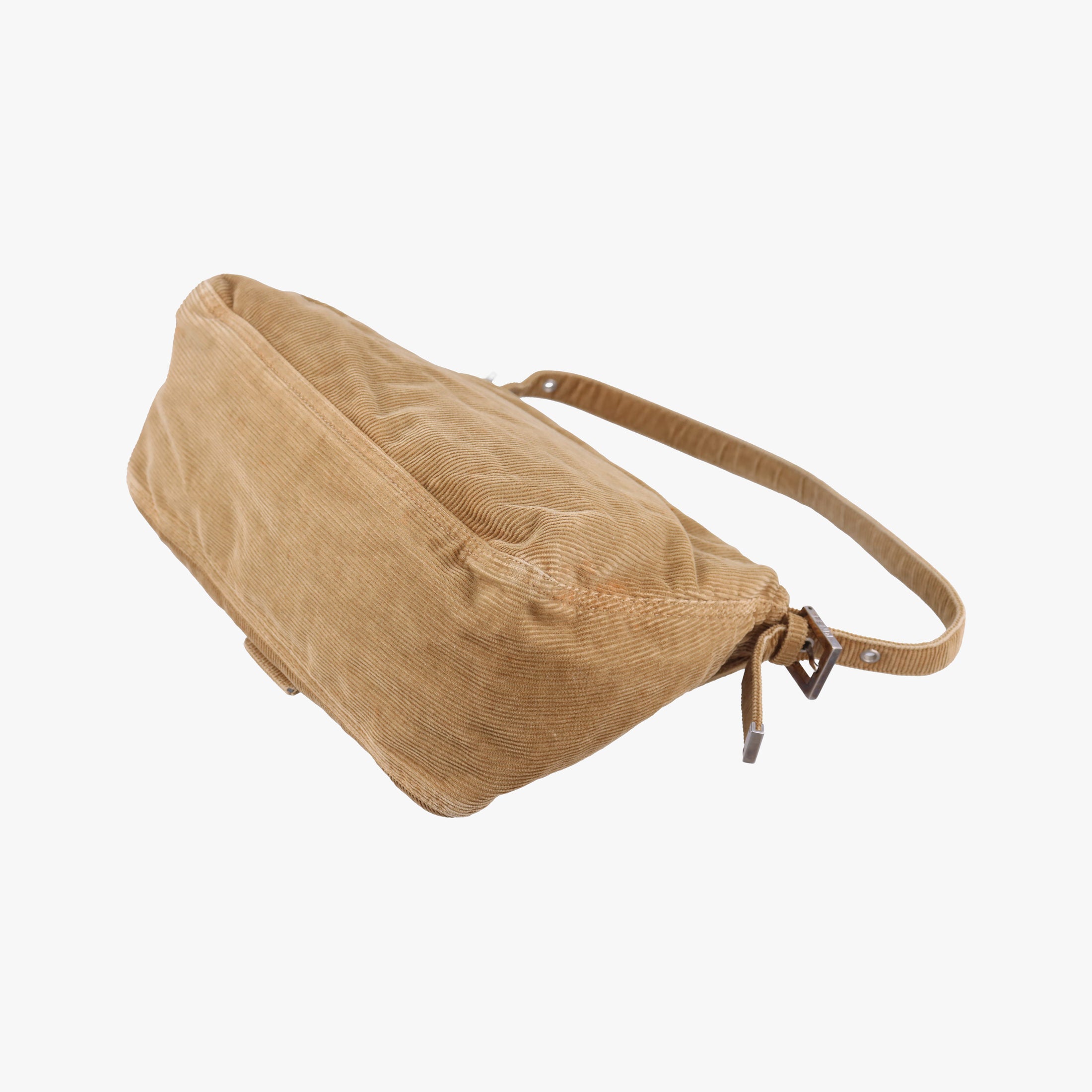 Pre-owned Fendi Mamma Baguette beige Corduroy 211126 shoulderbag | stylenewstar