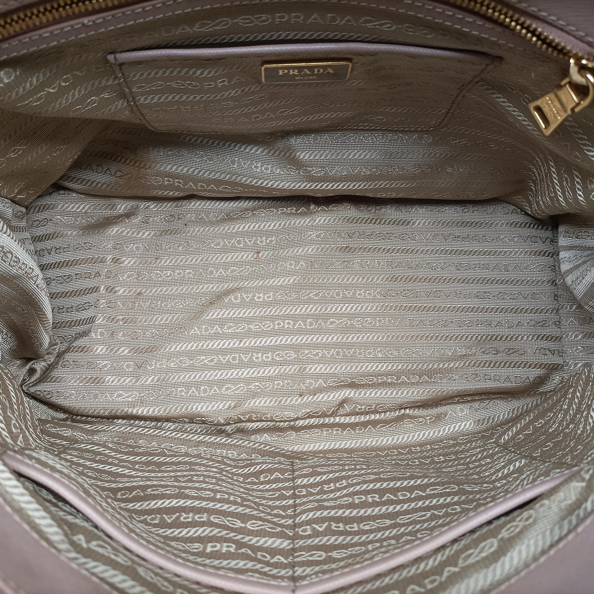 Vintage Prada Galleria Pink SAFFIANO Leather BN1786 shoulderbag | stylenewstar