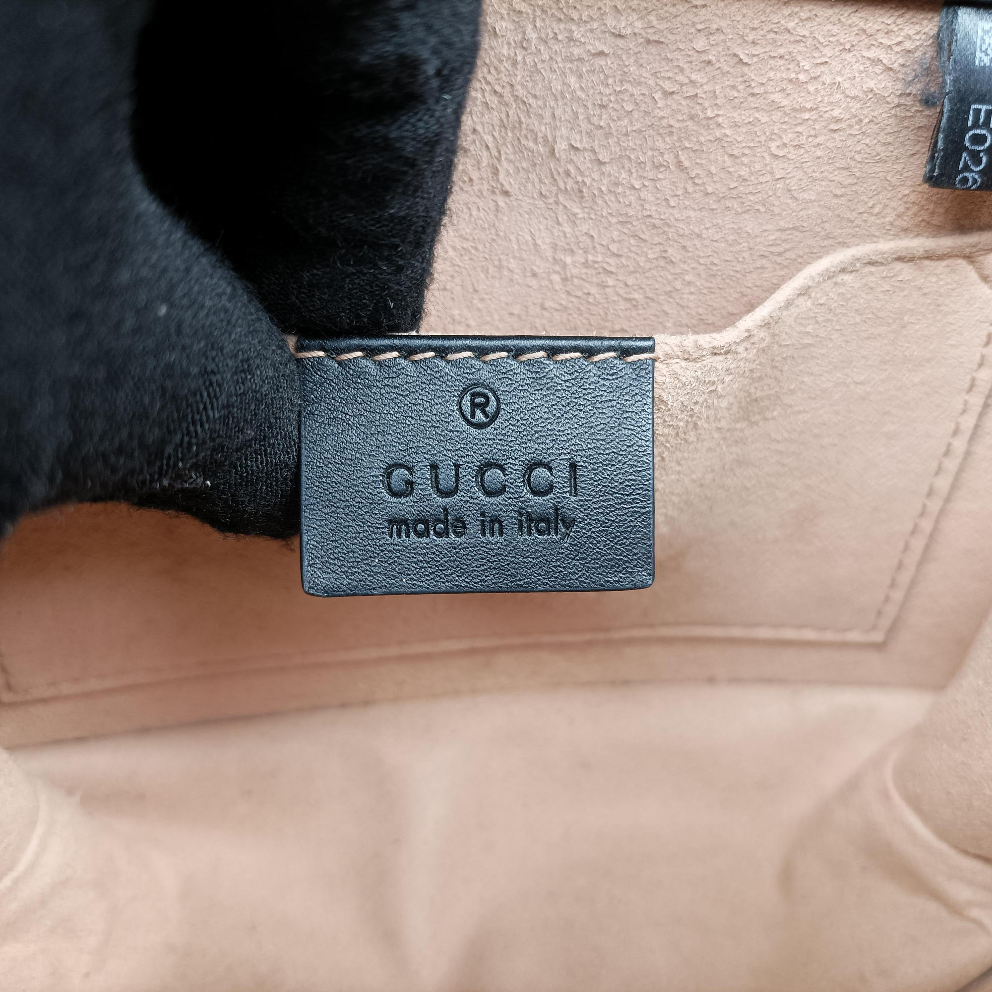 Pre-owned Gucci Sylvie Black×red×green velour×leather 470270 shoulderbag | stylenewstar