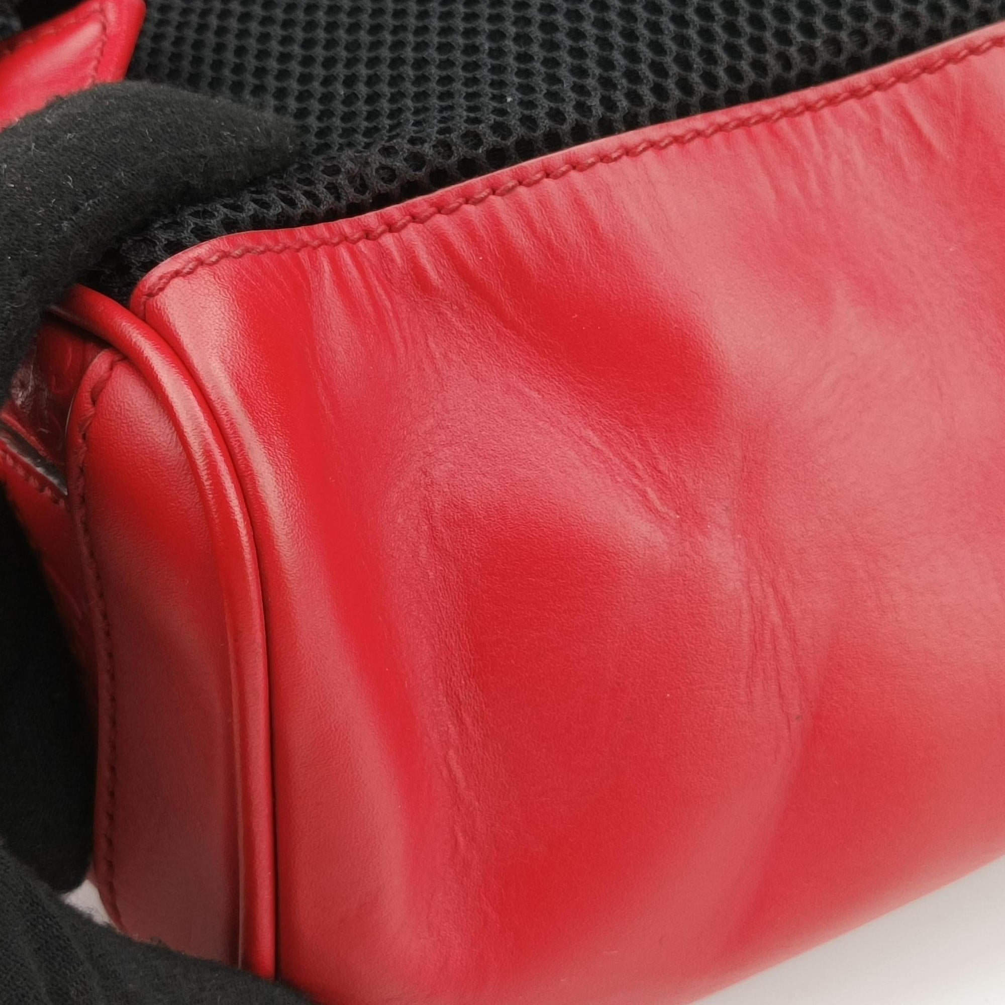 Pre-owned Gucci Guccissima Red Leather 450967 backpack/rucksack | stylenewstar
