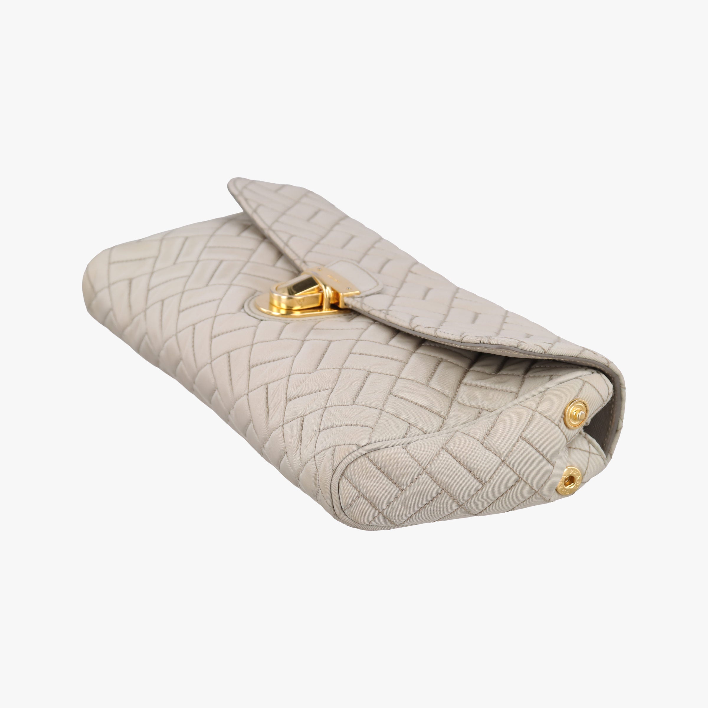 Vintage Prada Quilted Chain Argilla  nylon  shoulderbag | stylenewstar