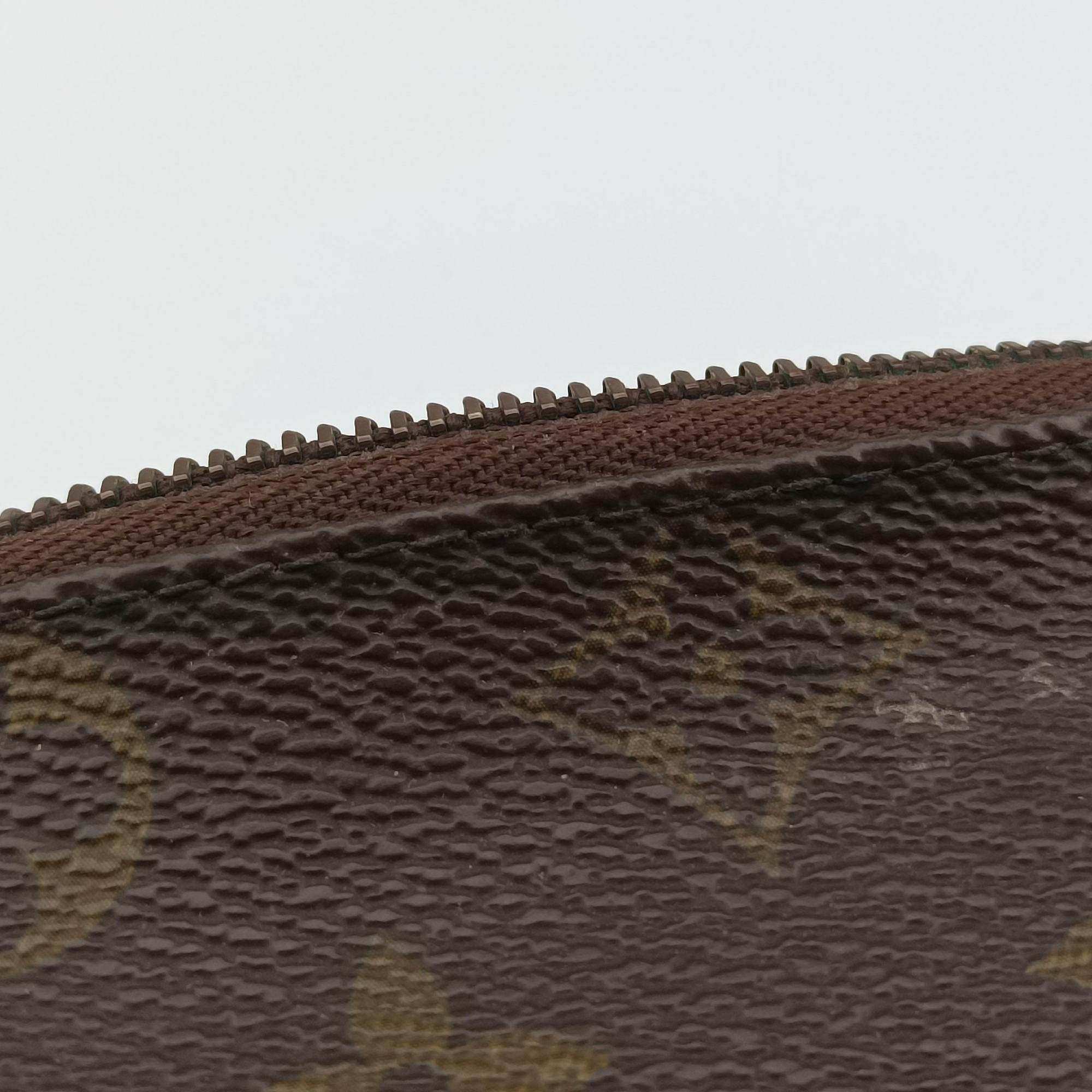 Vintage Louis Vuitton EVA Brown Monogram Canvas M95567 handbag | stylenewstar